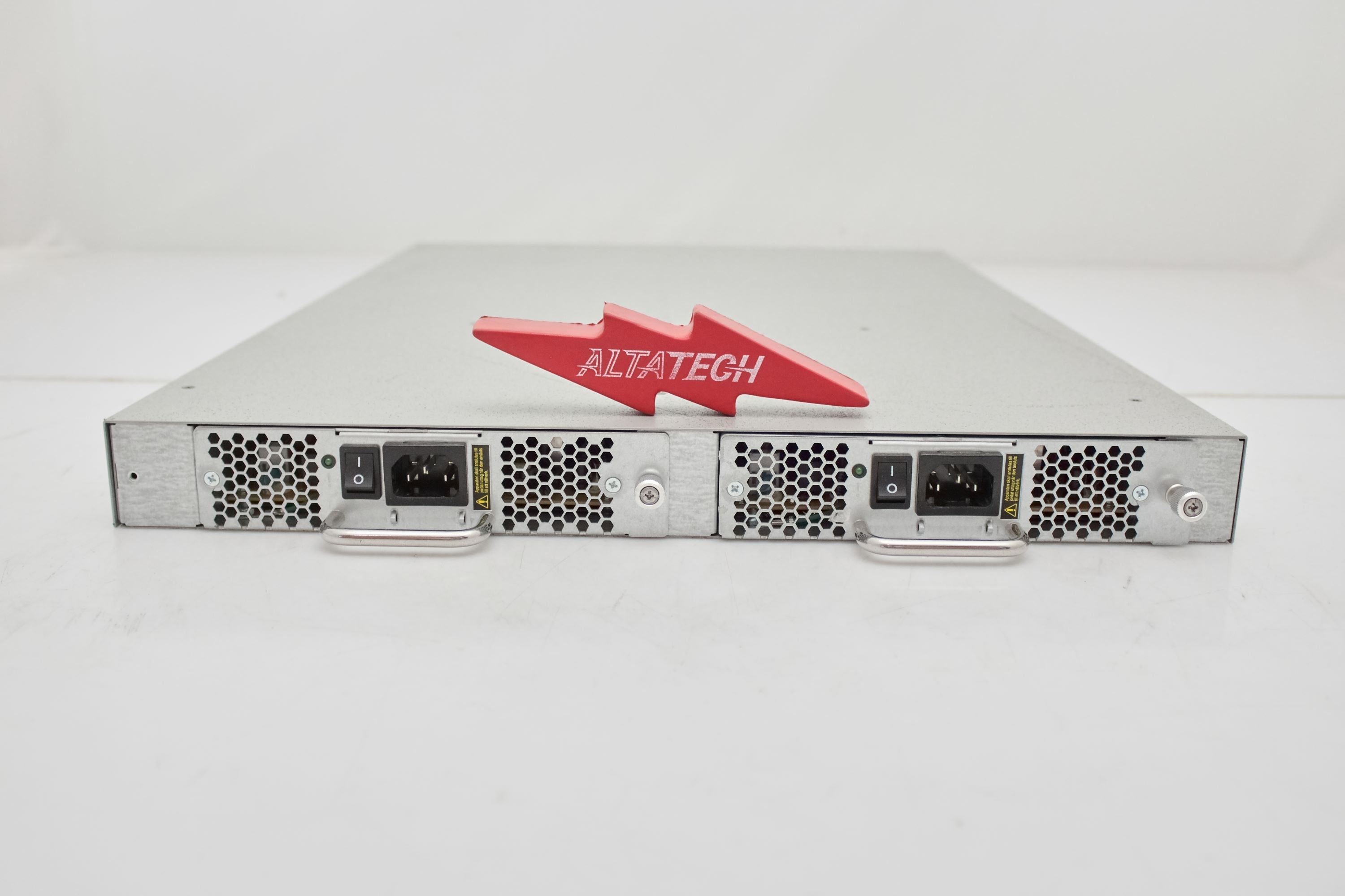 HP AM870A 8/40 24PORT 8GB SAN SWITCH