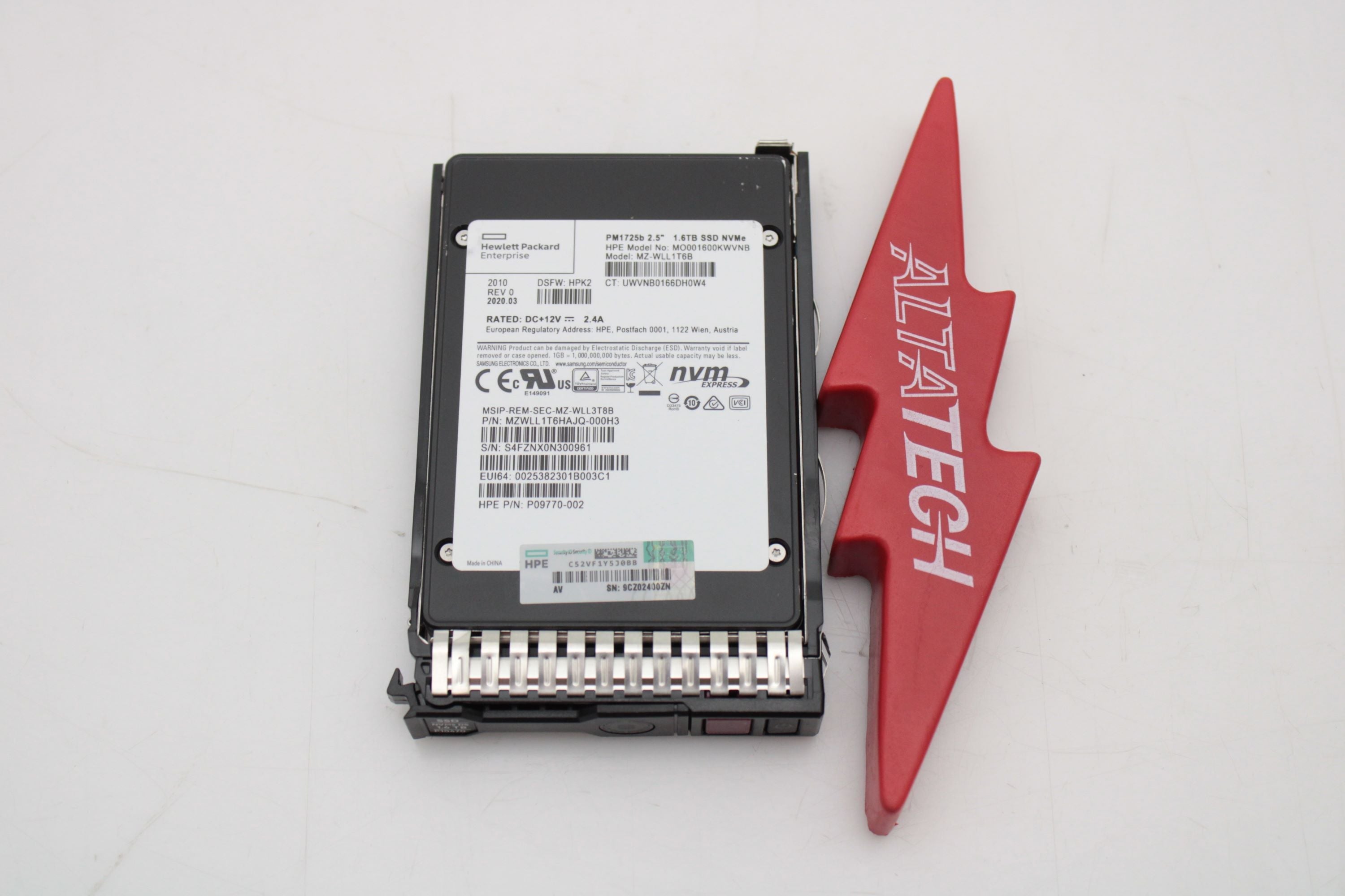 HP P10222-B21 1.6TB SFF NVME MU SCN U.2 SSD