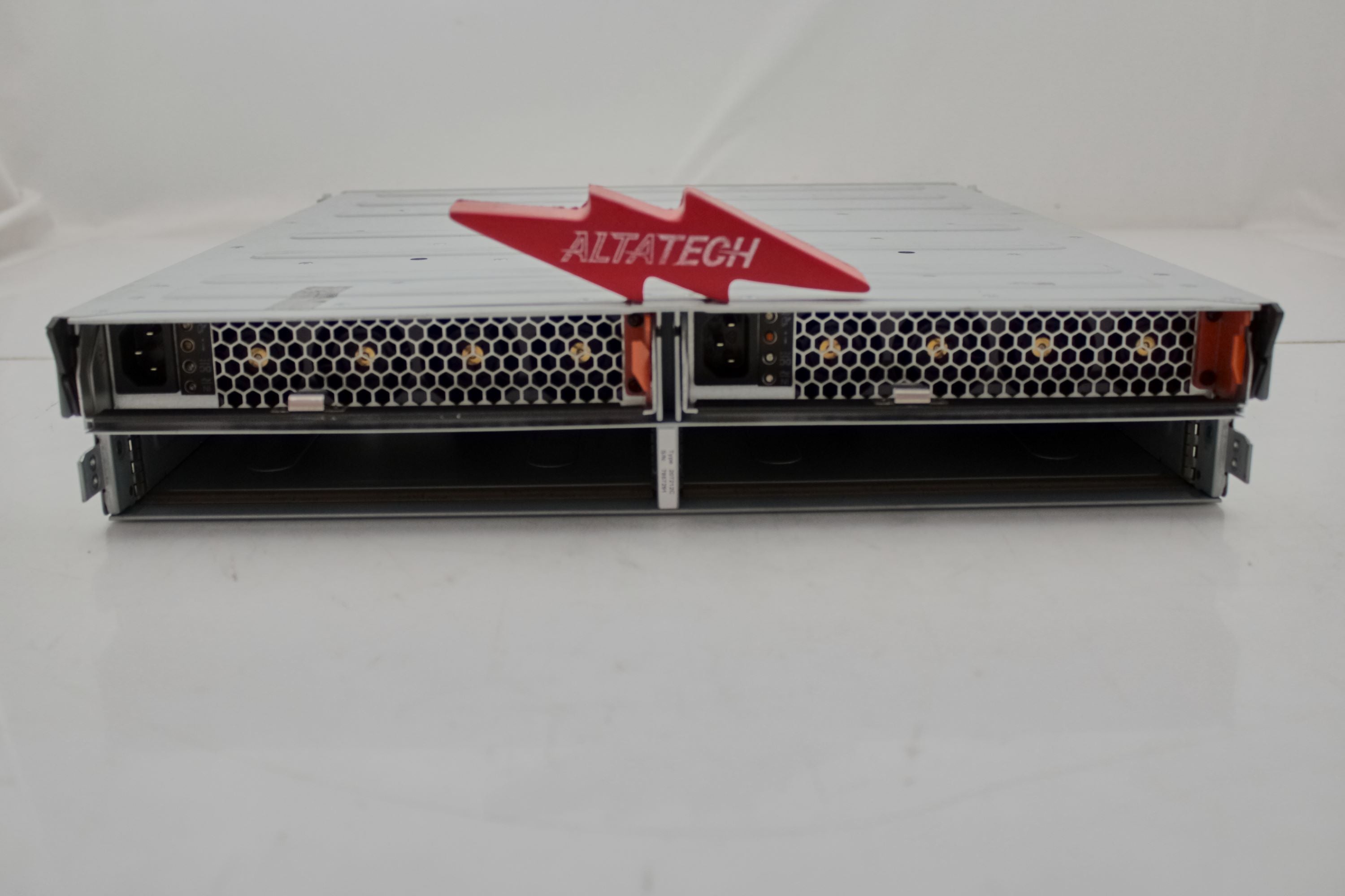 IBM 2072-12C V3700 LFF Dual Controller Storage