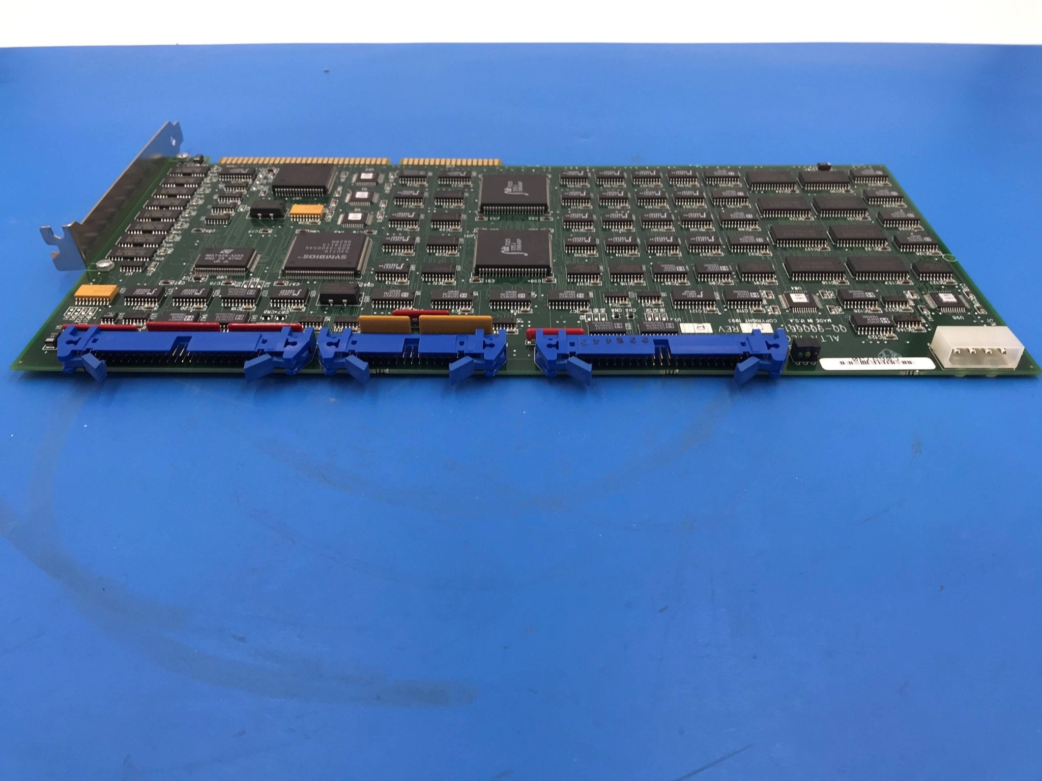 I/P SCSI Controller Board (00-900661-02 Rev 8 OEC 9600