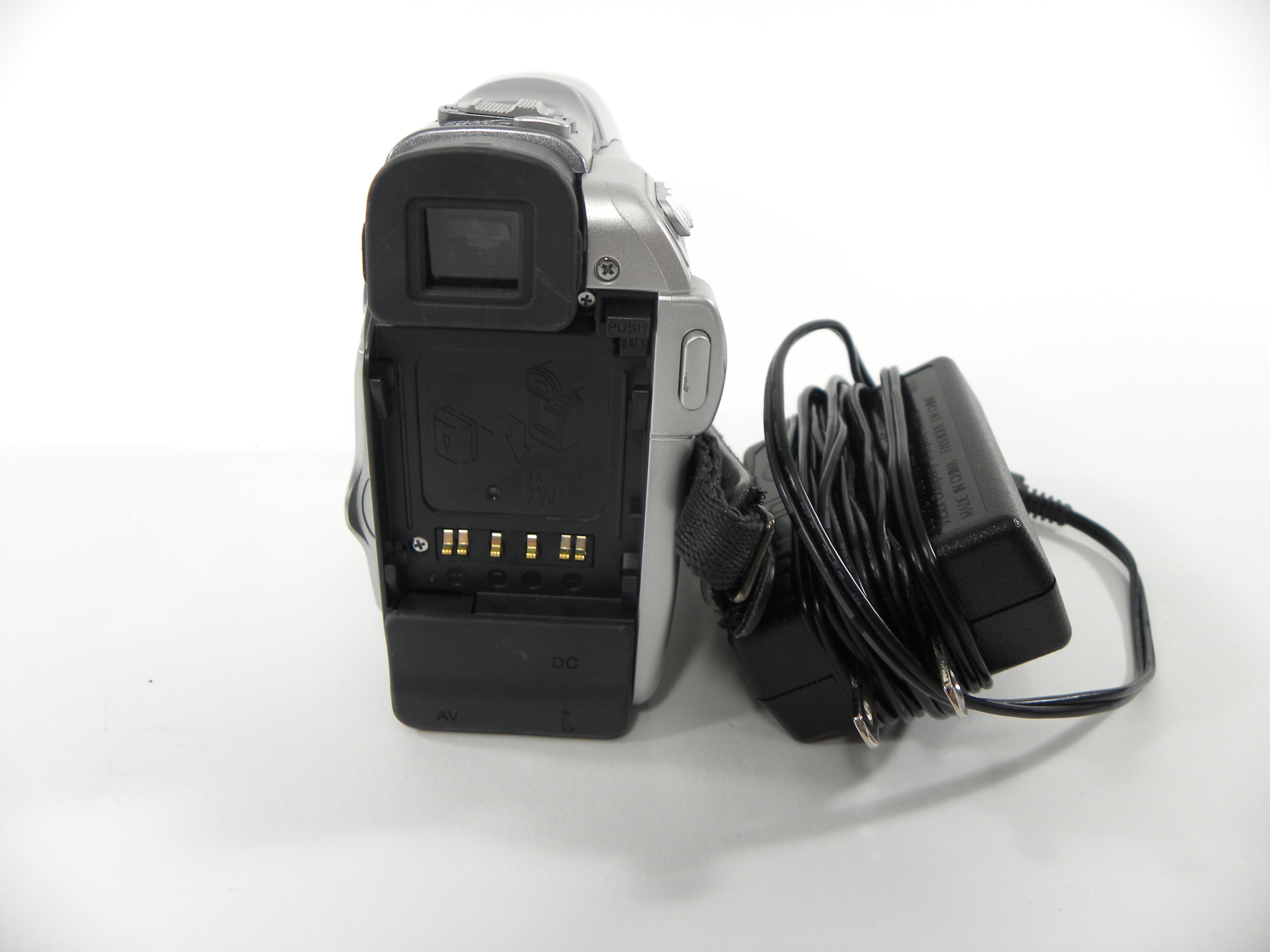 JVC GR-D250U Mini DV Camcorder (Parts Only) NO Returns!