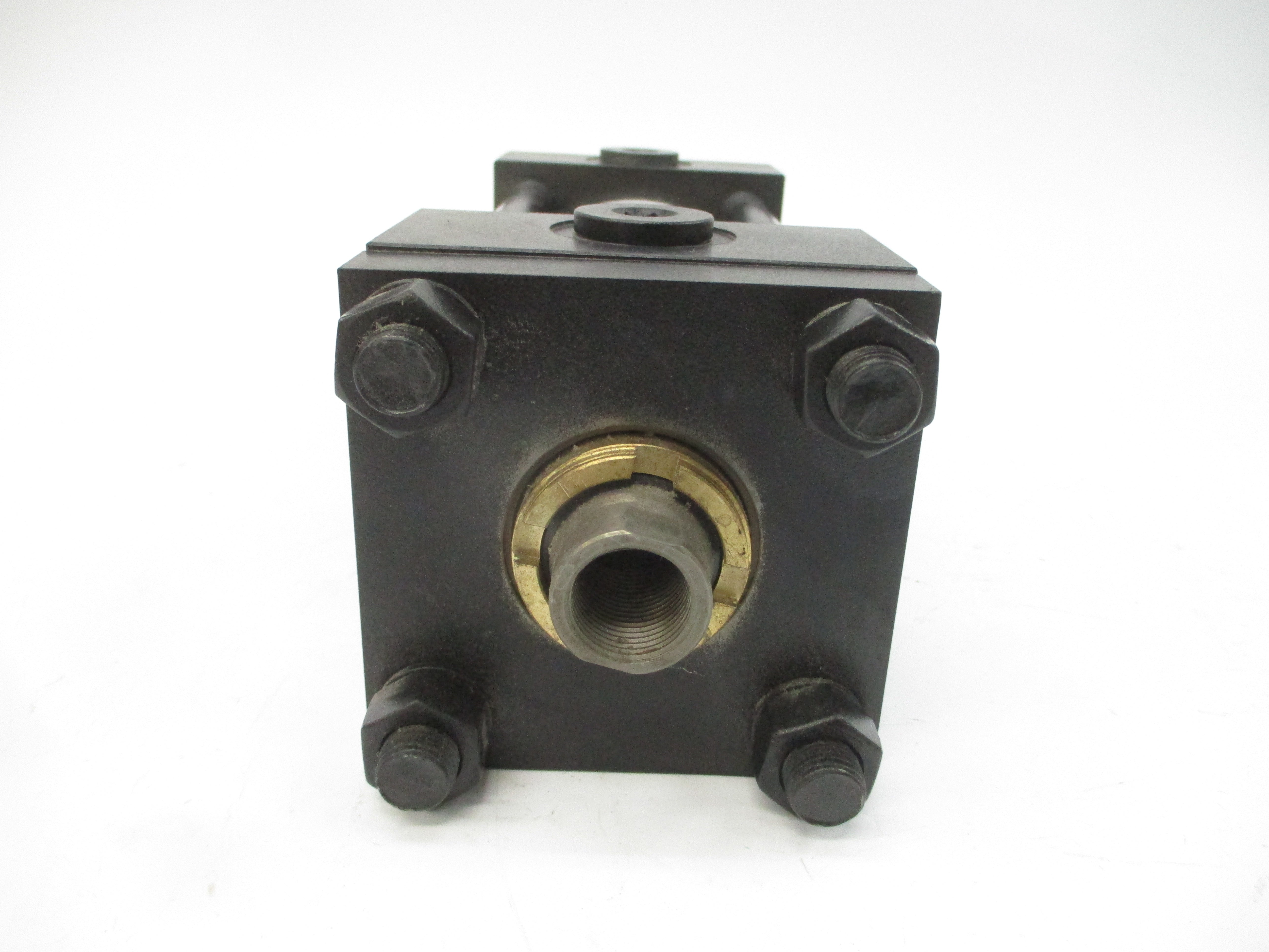 PARKER 2.50CBB2HRNAT119AC3.000 3000PSI NSNP