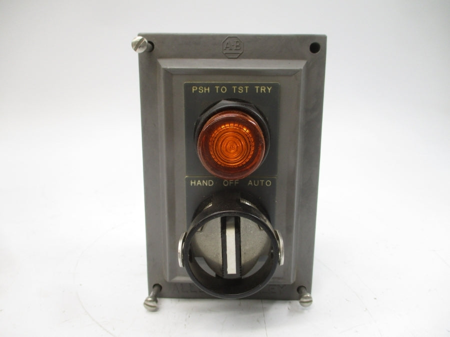 ALLEN BRADLEY 800R-2HW4R-38722 SER. A (BR/WH) NSMP