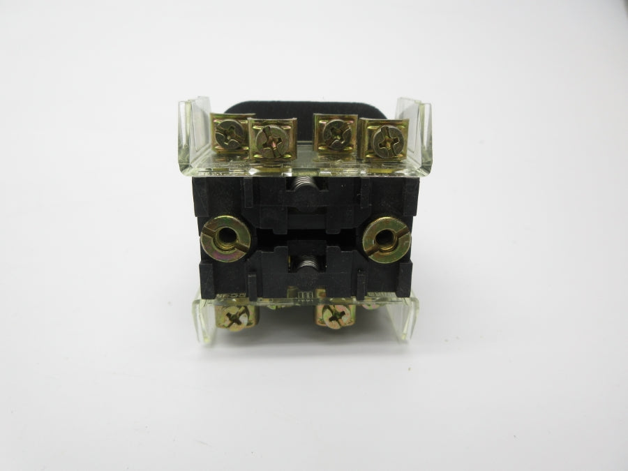 ALLEN BRADLEY 800T-E24M6B SER. T (WH) NSMP