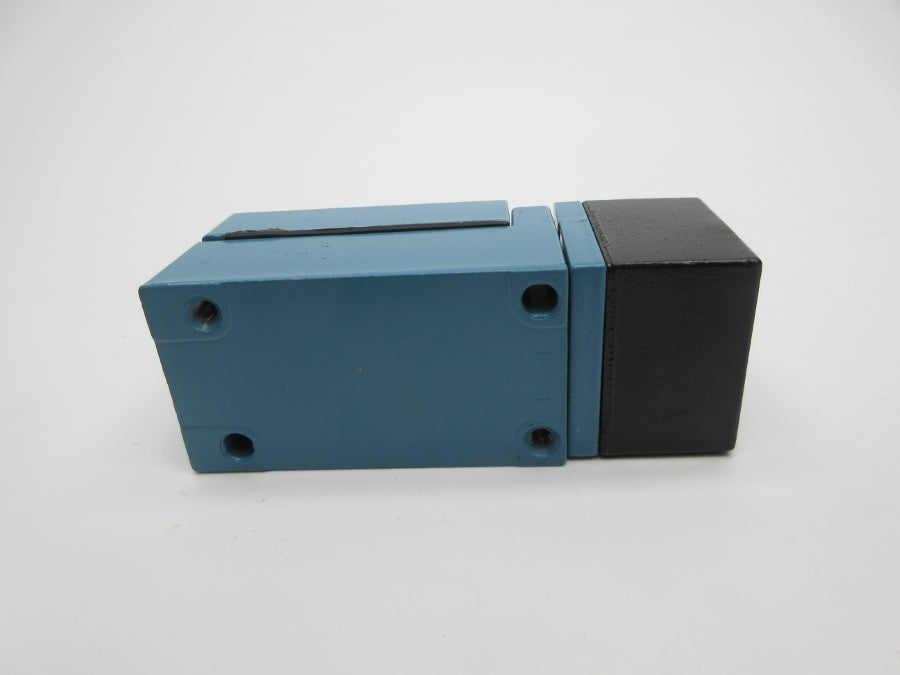 MICRO SWITCH LSA1A 600VAC 10A NSNP