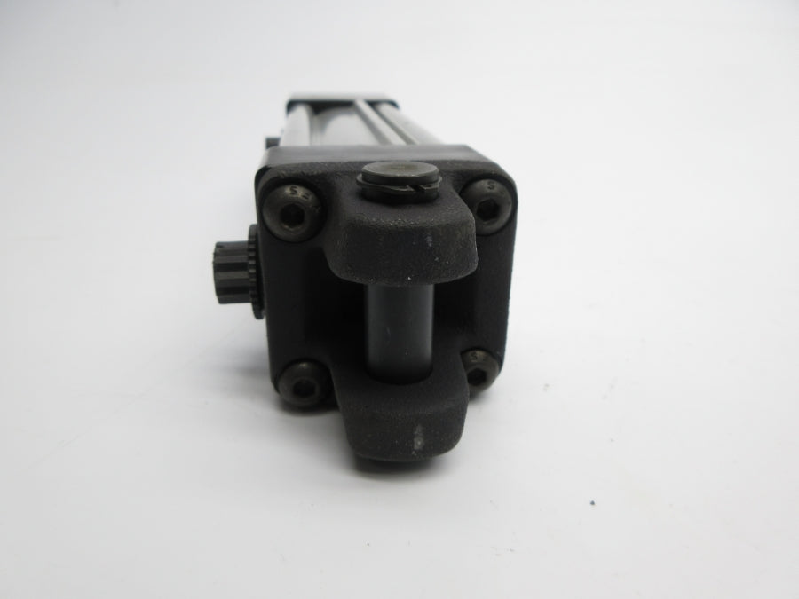 PARKER 1.50CBB4MA2U18AC04.00 250PSI NSNP