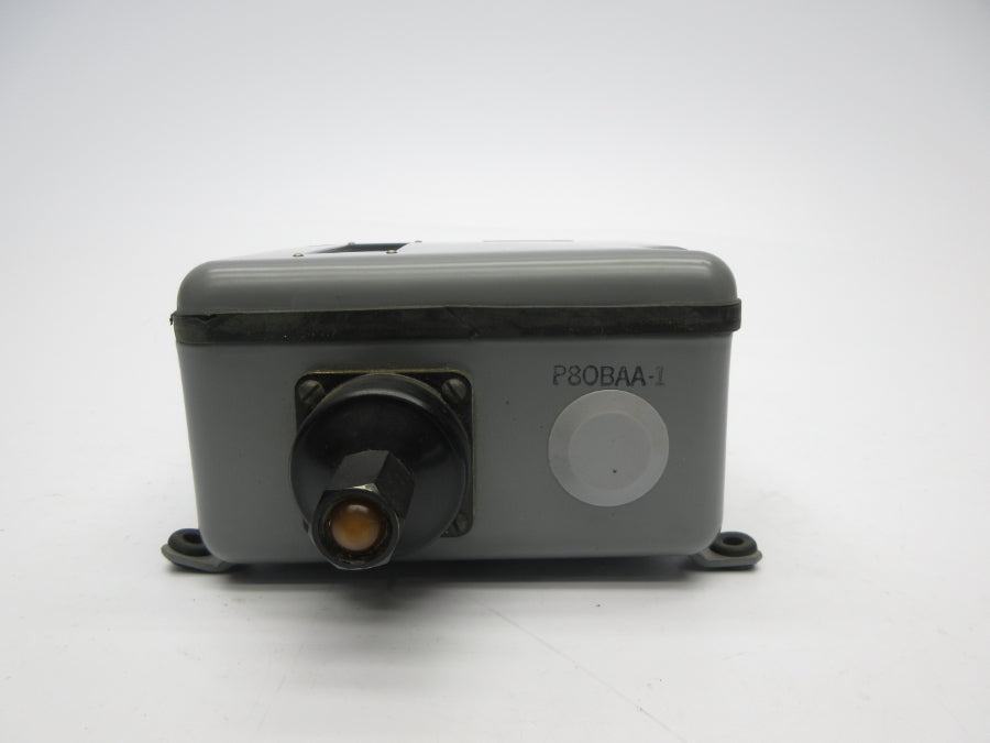 JOHNSON CONTROLS P80BAA-1 NSNP