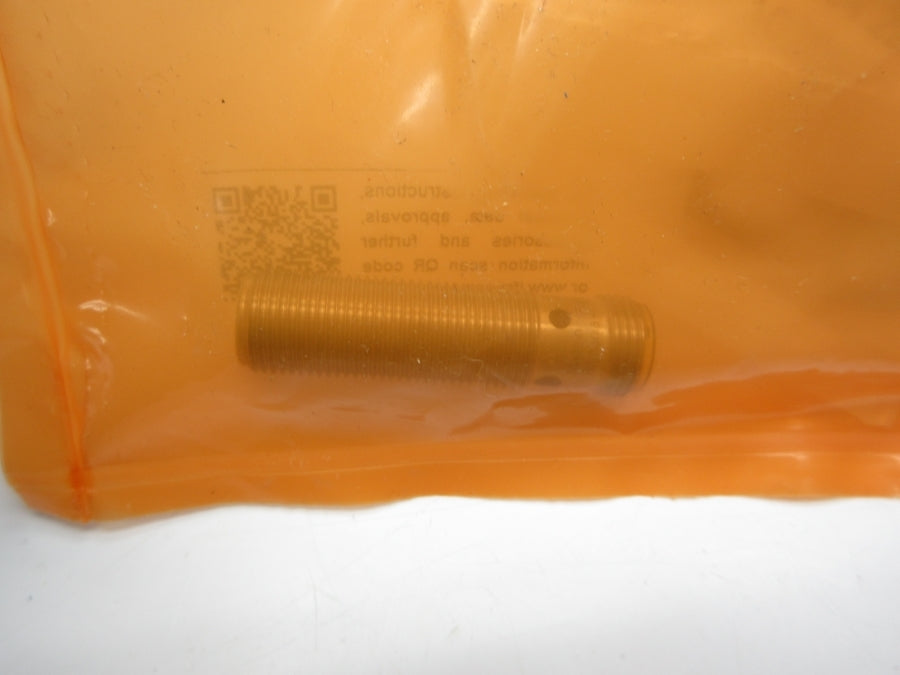 IFM EFECTOR IFT203 IFB3004BBPKG/M/V4A/US-104-DPS 10-36VDC NSMP