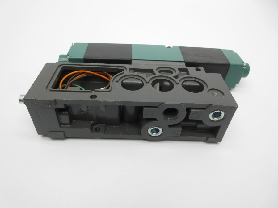 NUMATICS 082SS425M000061 24VDC .25A 150PSI NSNP