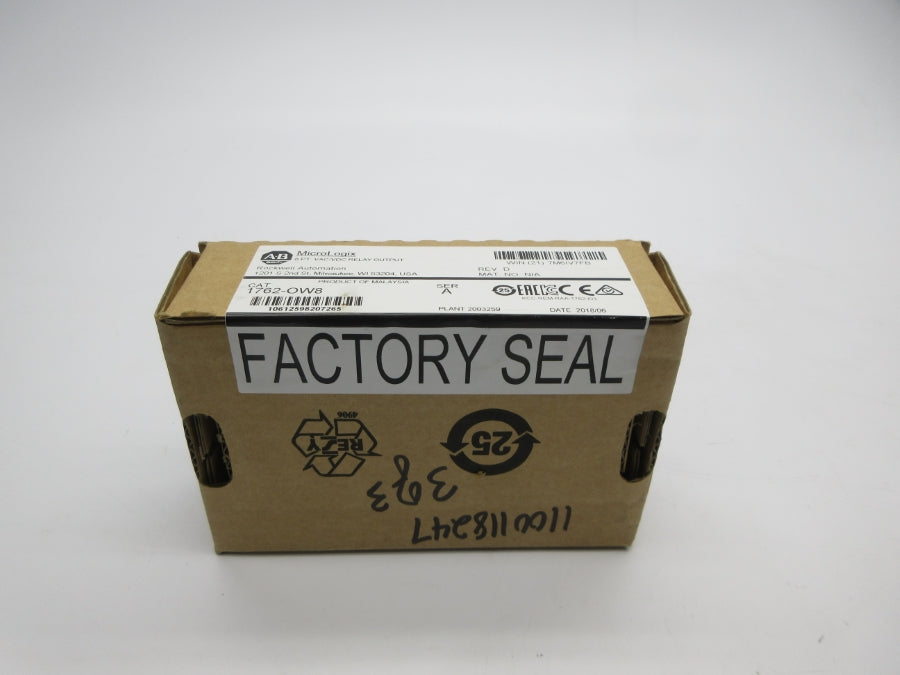 ALLEN BRADLEY 1762-OW8 SER. A DATE: 2018 NSFS
