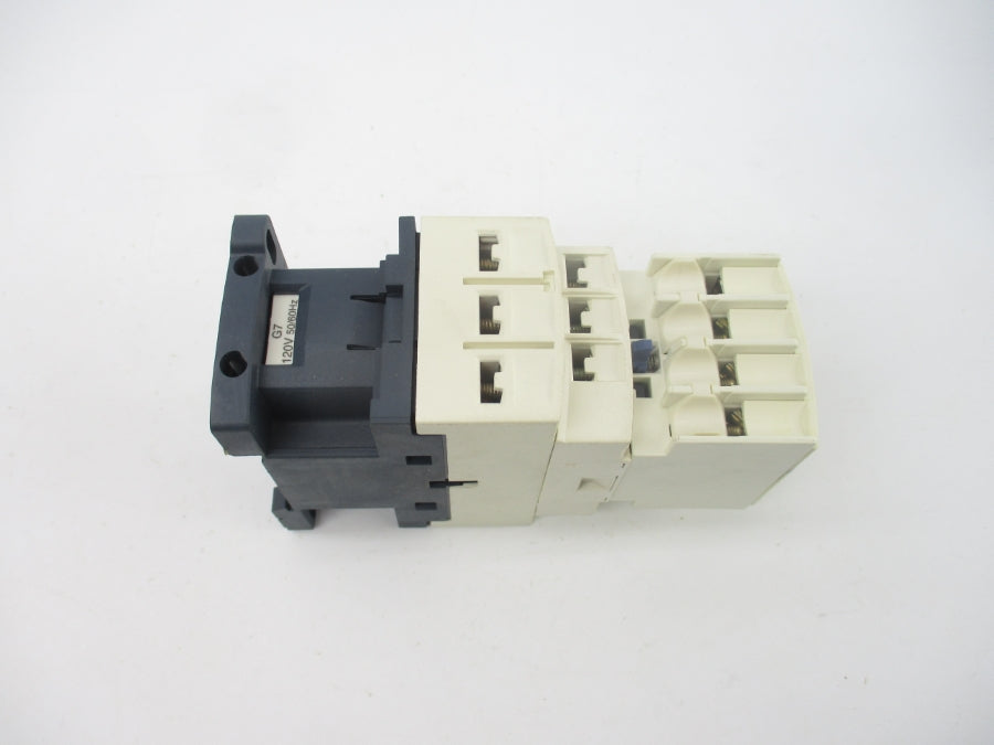 TELEMECANIQUE CAD50G7 120V 10A (AS PICTURED) NSMP