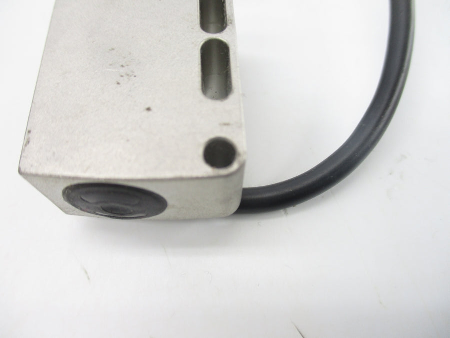 LEUZE ELECTRONIC LSSR55.8.200-S12 50108717 10-30VDC NSNP