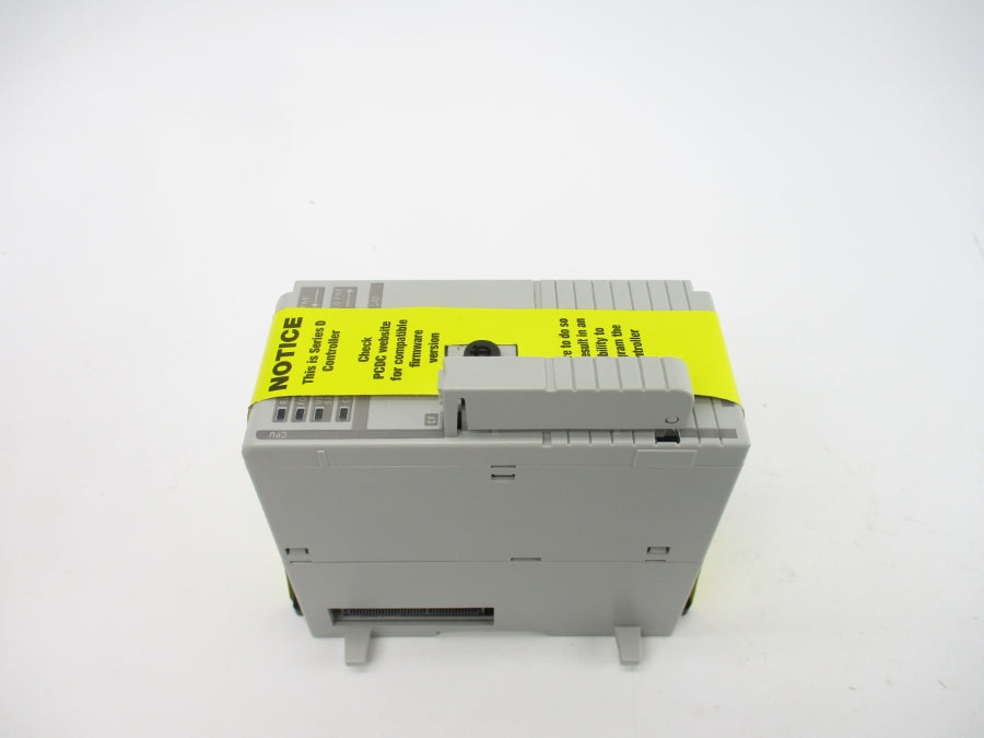 ALLEN BRADLEY 1768-L45 SER. D F/W 1.06 24VDC 2.0A NSMP