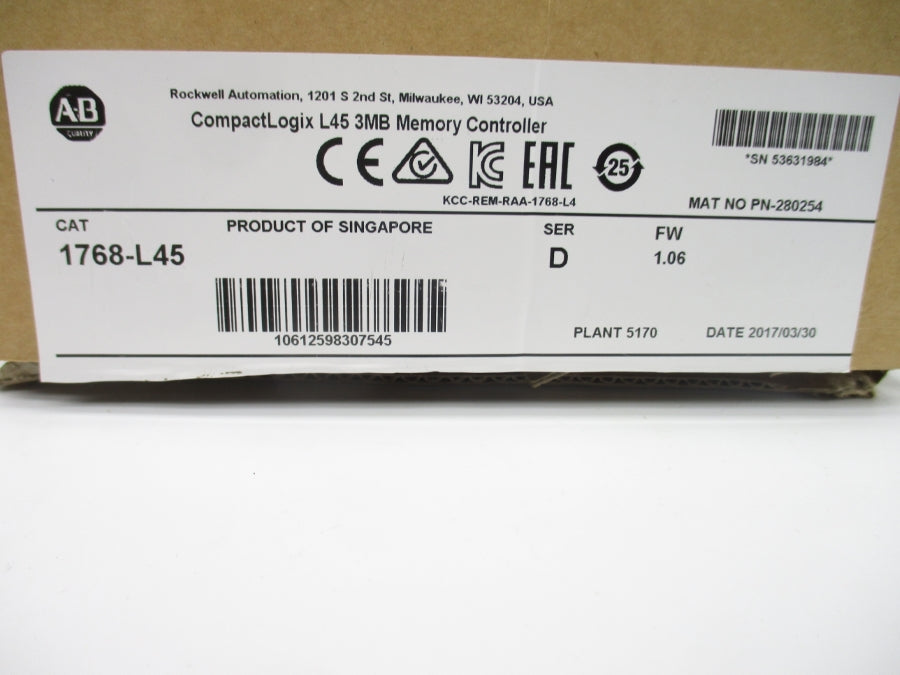 ALLEN BRADLEY 1768-L45 SER. D F/W 1.06 24VDC 2.0A NSMP