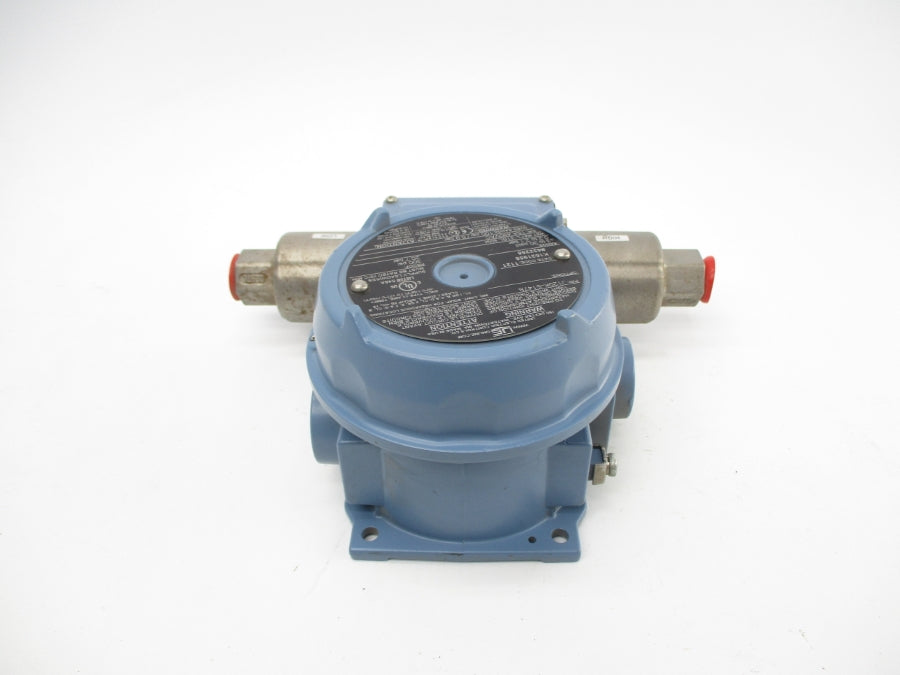 UNITED ELECTRIC J120K-S147B 480VAC 15A 3-30PSI NSNP