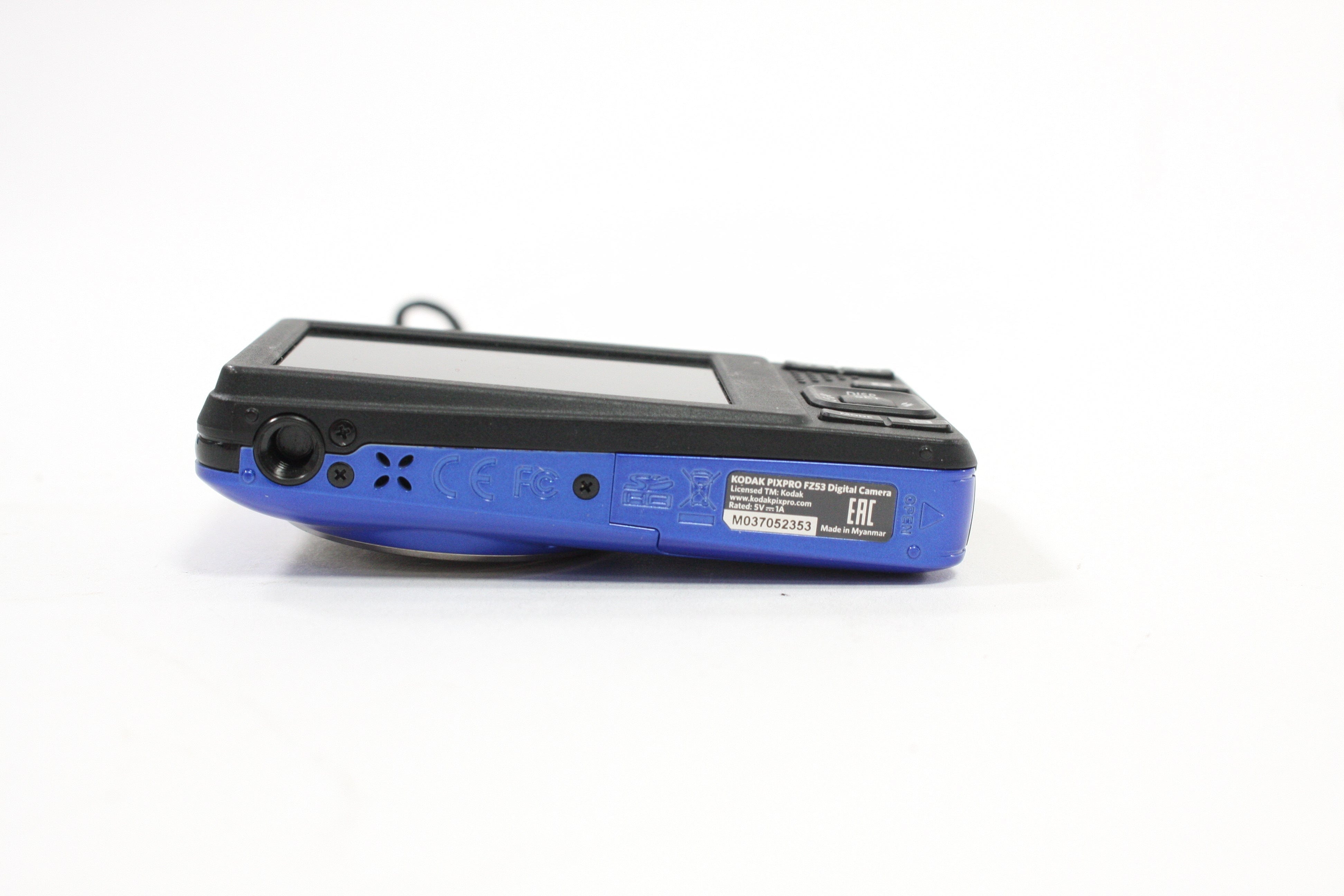 Kodak PixPro FZ53 Digital Point-and-Shoot 5x Zoom 16 mp (Blue)