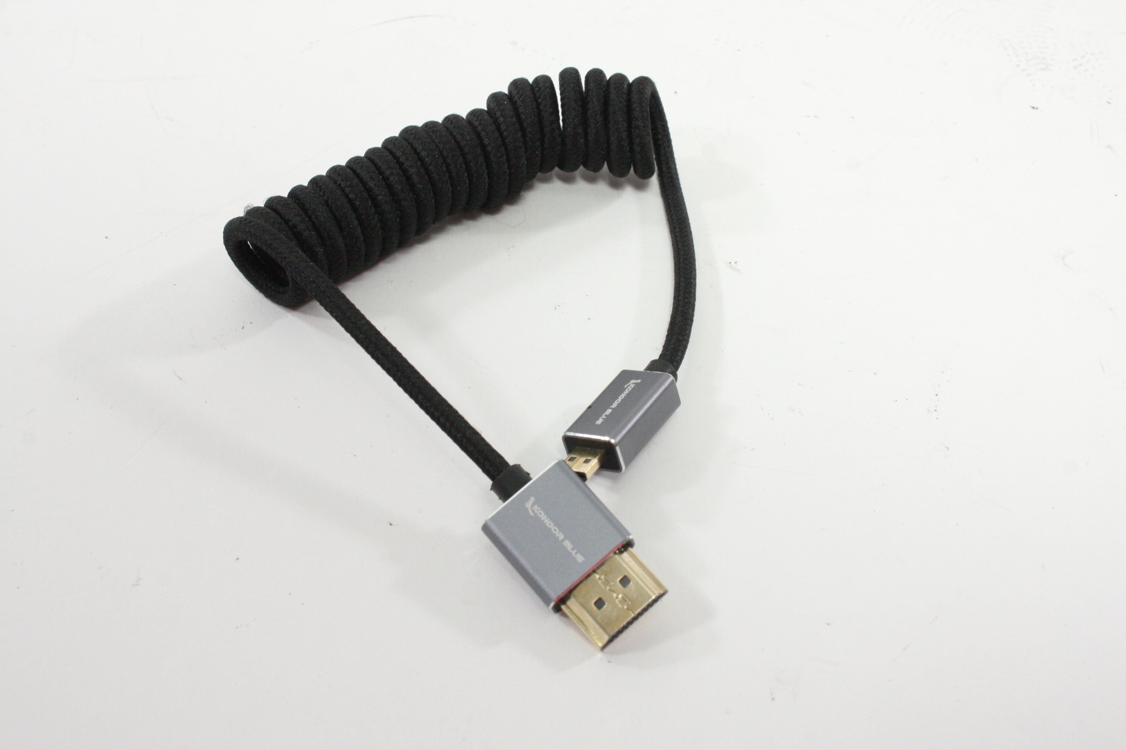 Kondor Blue Micro HDMI to Full HDMI Cord