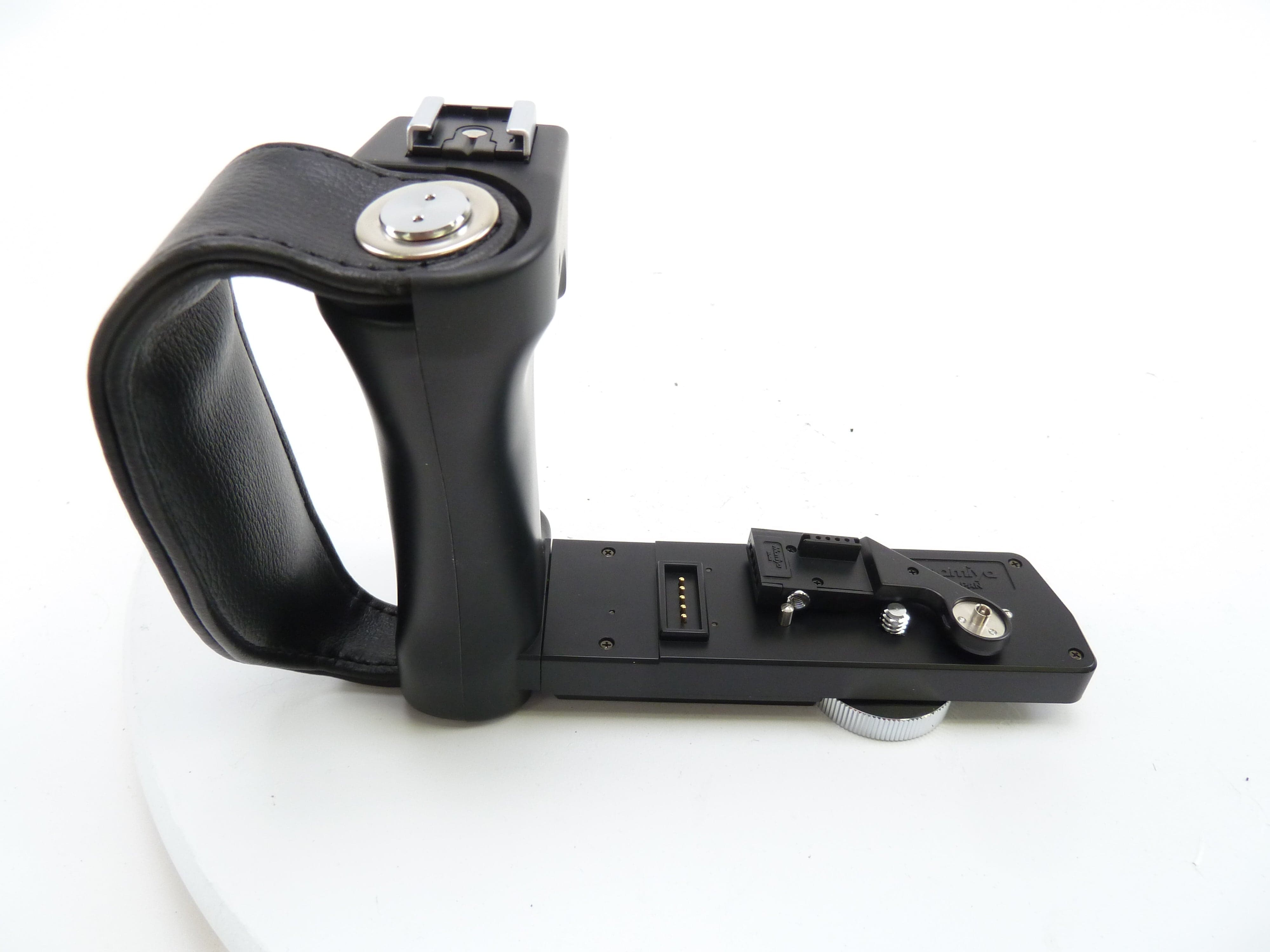 Mamiya 645 Left Hand Grip with Mamiya 645 Super Adapter GL402