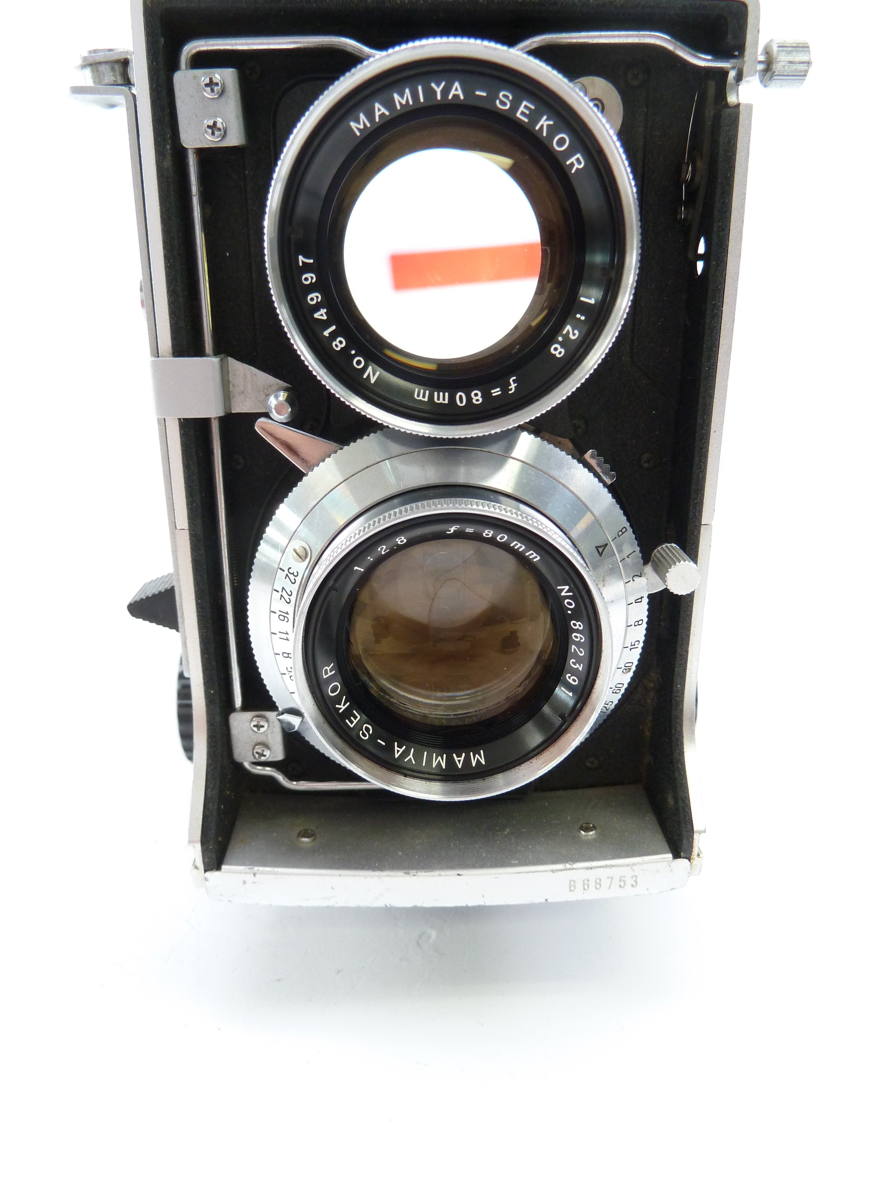 Mamiya C220 Camera Outfit with 80MM f2.8 Lens