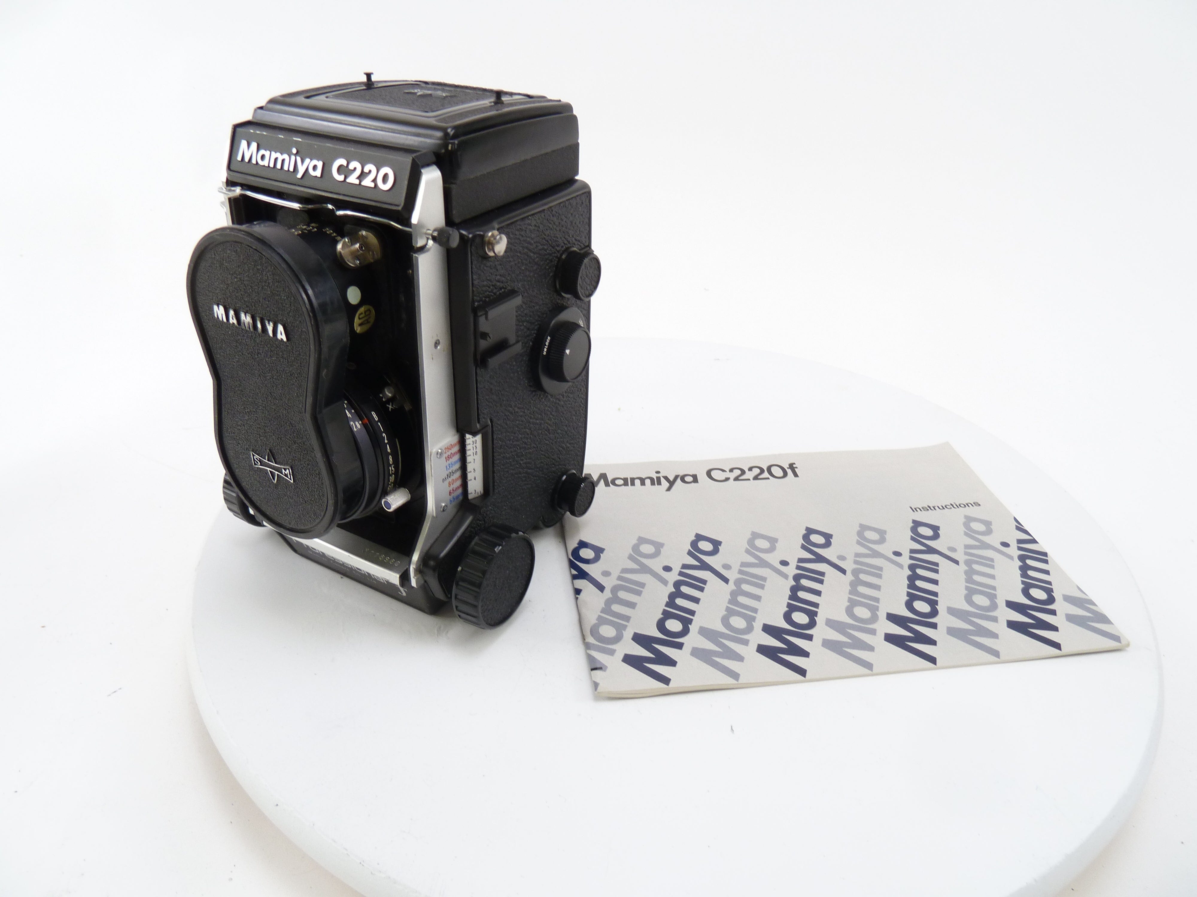 Mamiya C220F Camera Outfit with 80MM f2.8 Blue Dot Lens and Waist Level Finder