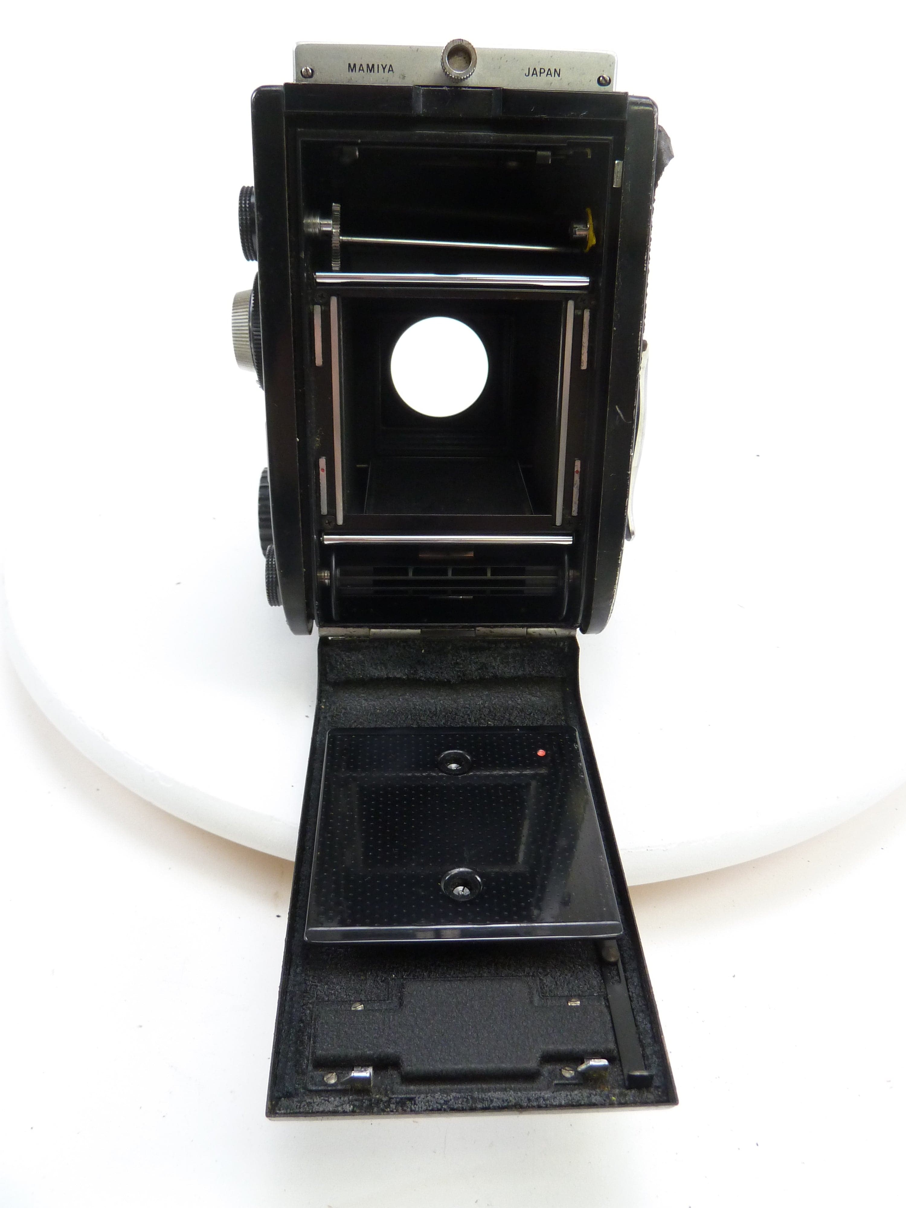 Mamiya C330 Camera Body being sold AS IS