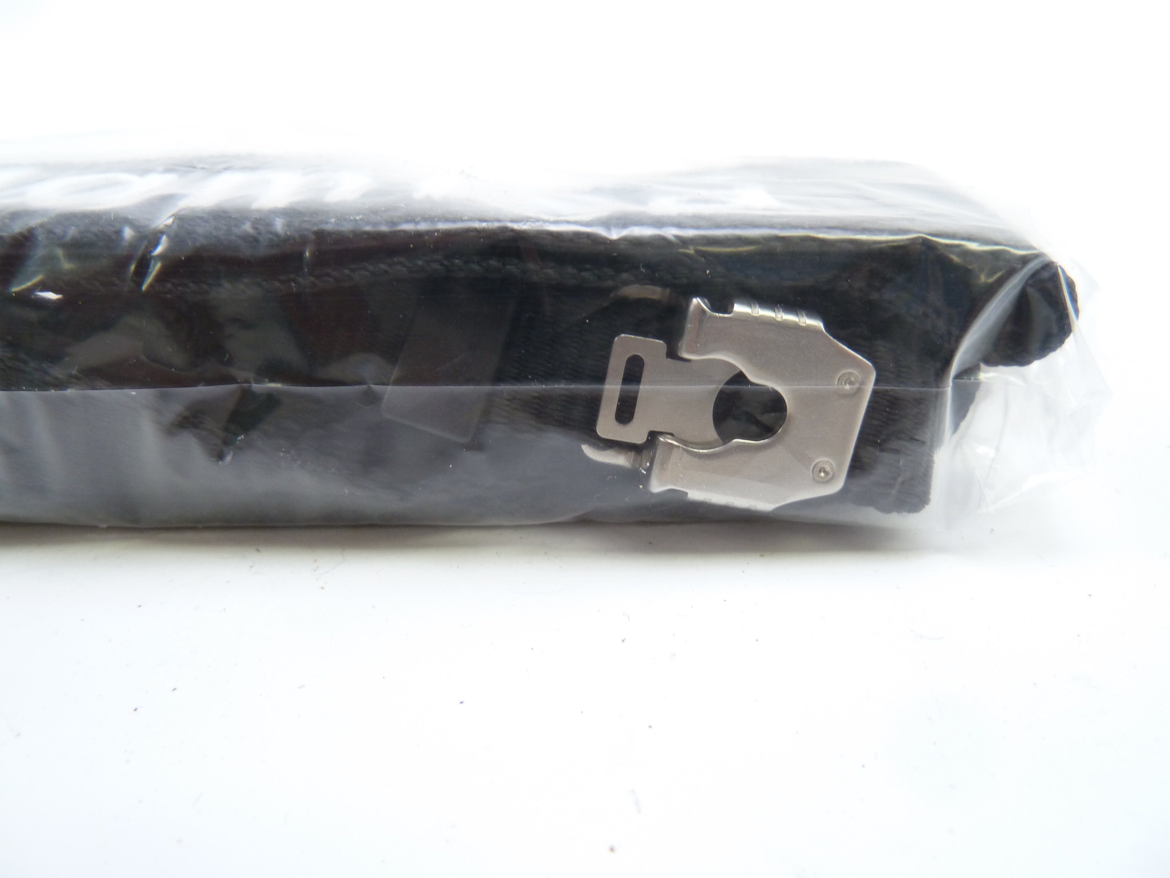Mamiya Strap for Mamiya 645 Pro, Pro TL, Super, and 645E Cameras "NEW"