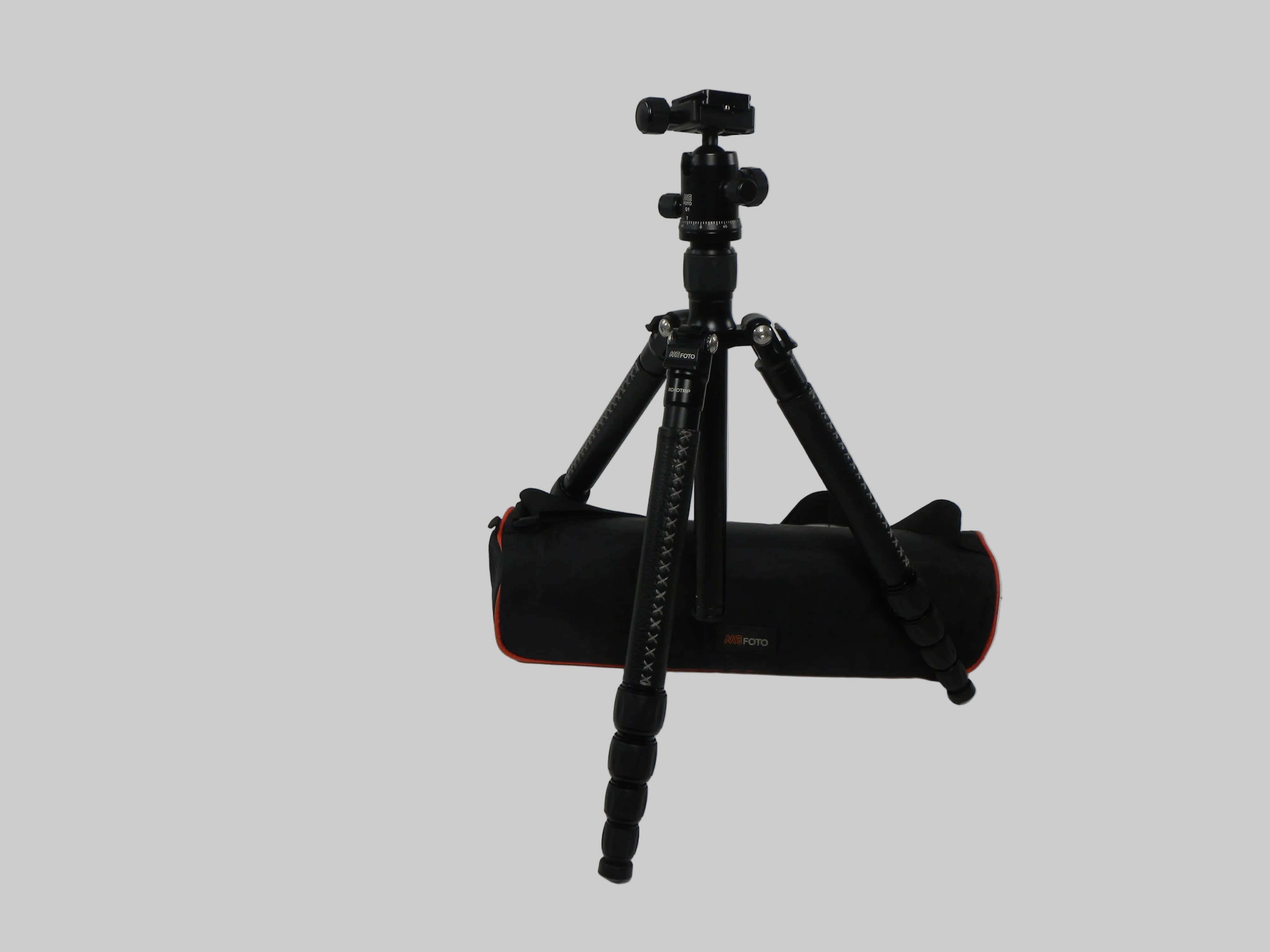 MeFoto Roadtrip Tripod w/PMU50 Quick release ball head