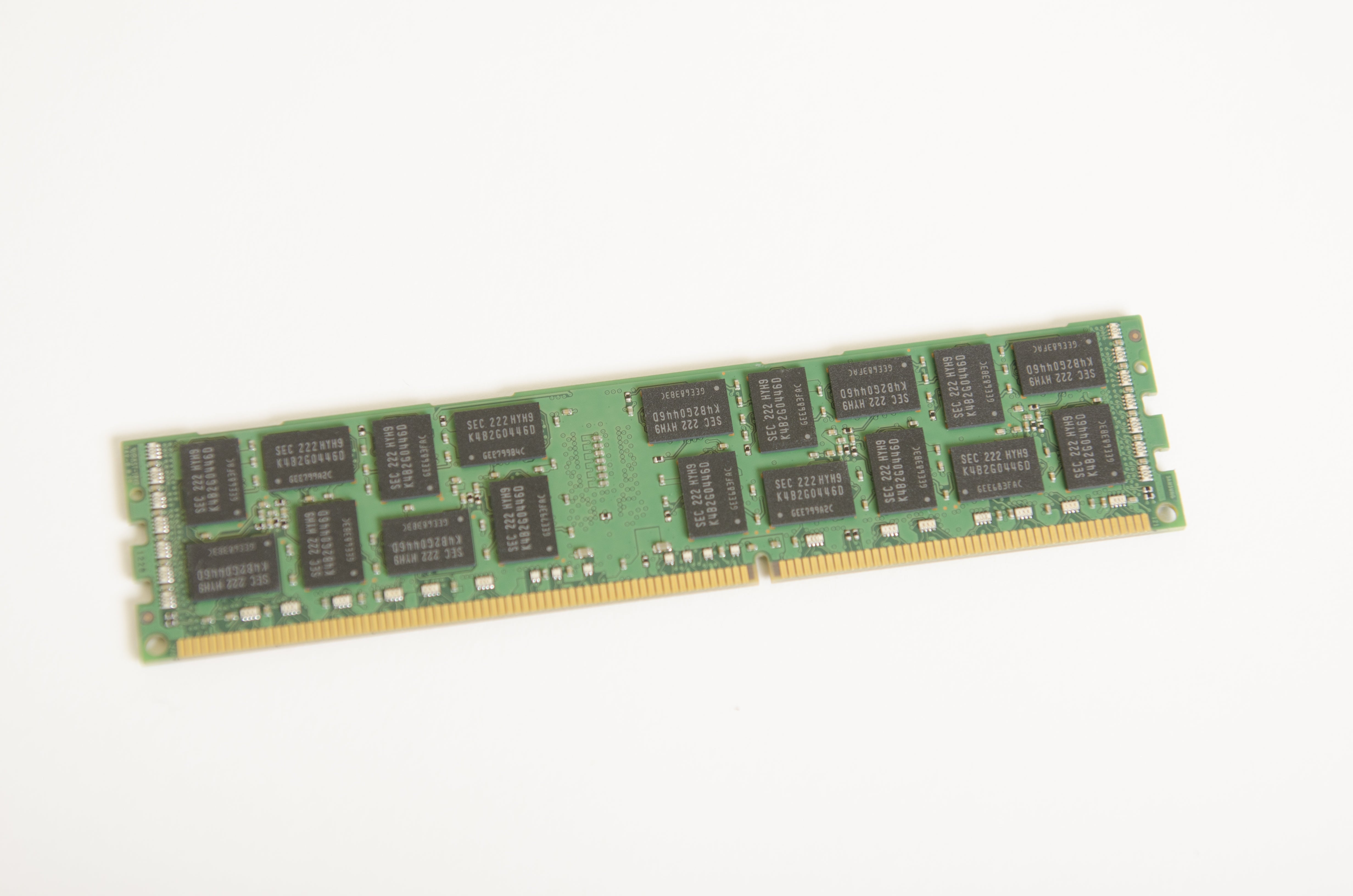 512GB (16 x 32GB) DDR3-1600 MHz PC3-12800L LRDIMM Server Memory Upgrade Kit
