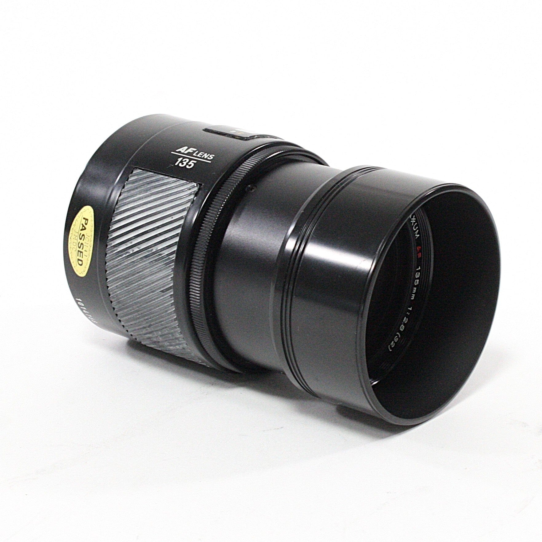Minolta 135mm f/2.8 AF Maxxum lens