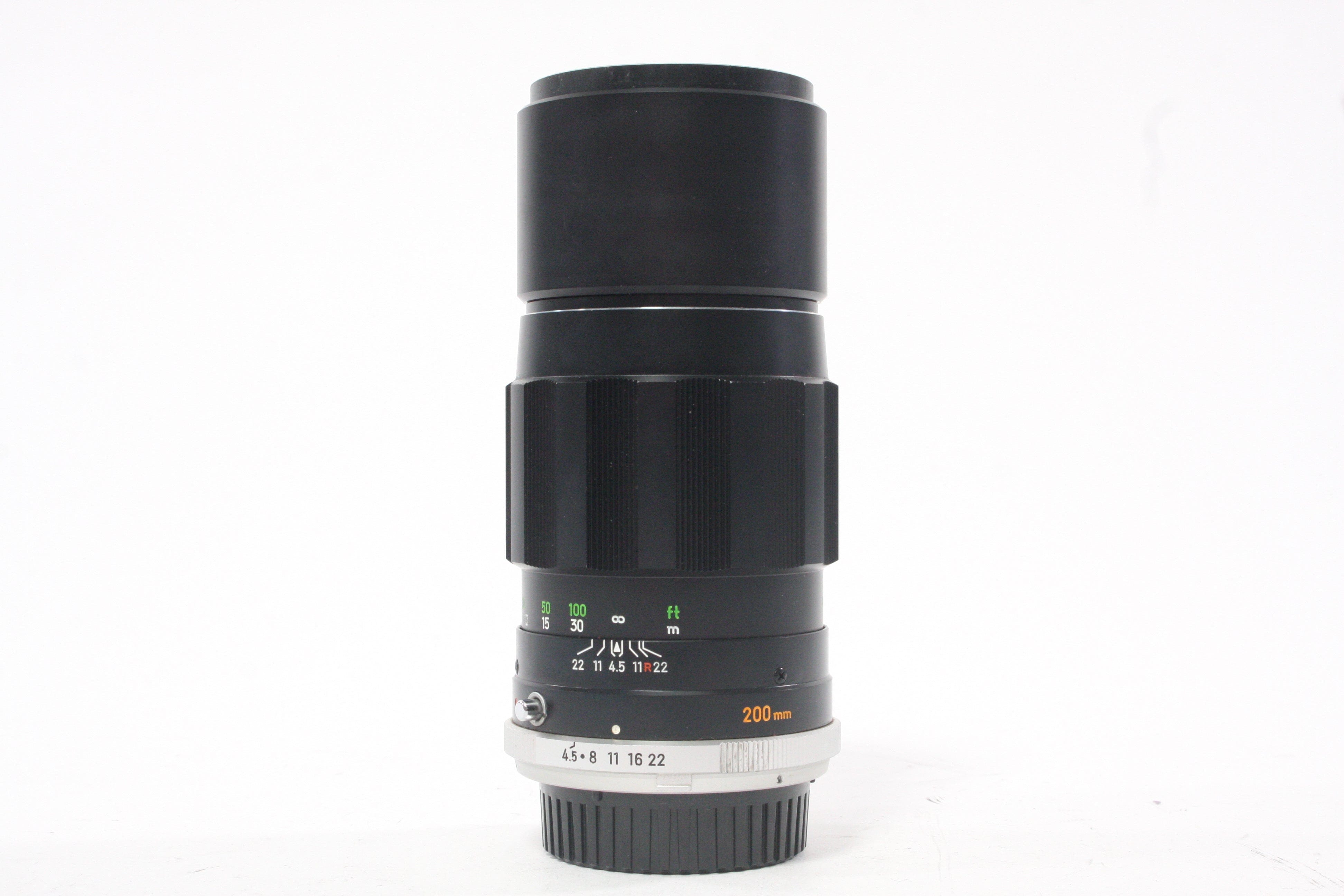 Minolta 200mm f/4.5 MC Tele Rokkor-PE Lens for Minolta MD Mount