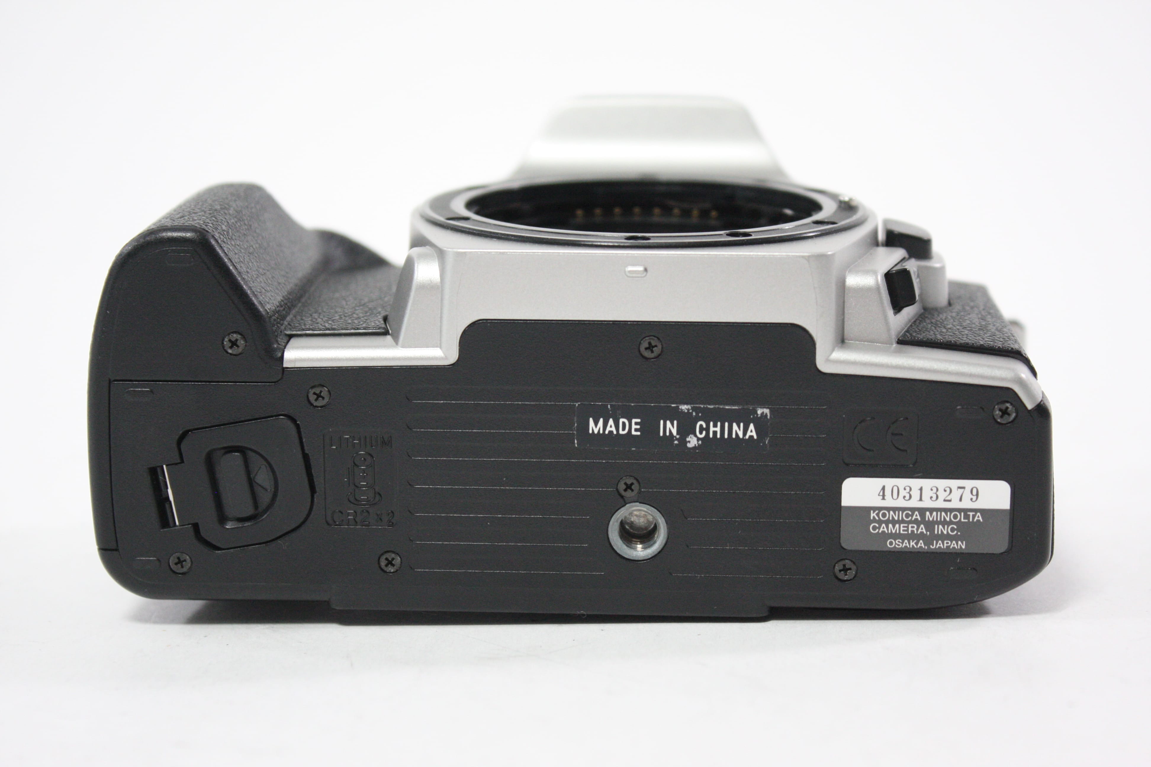 Minolta GT Maxxum 35mm SLR Camera with Minolta 35-80mm f/4-5.6 AF Zoom Lens