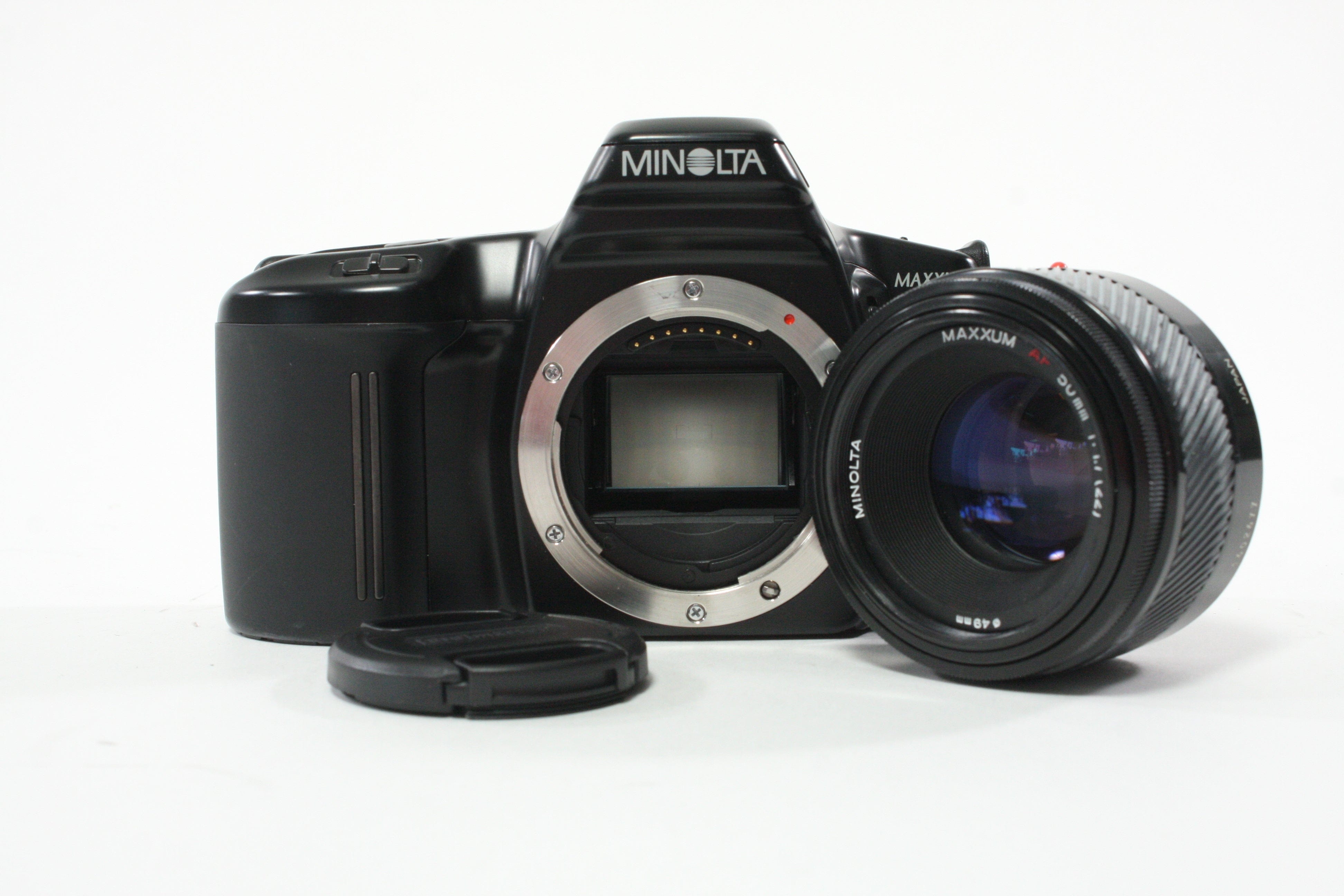 Minolta Maxxum 3Xi 35mm SLR Camera with 50mm f/1.7 Lens