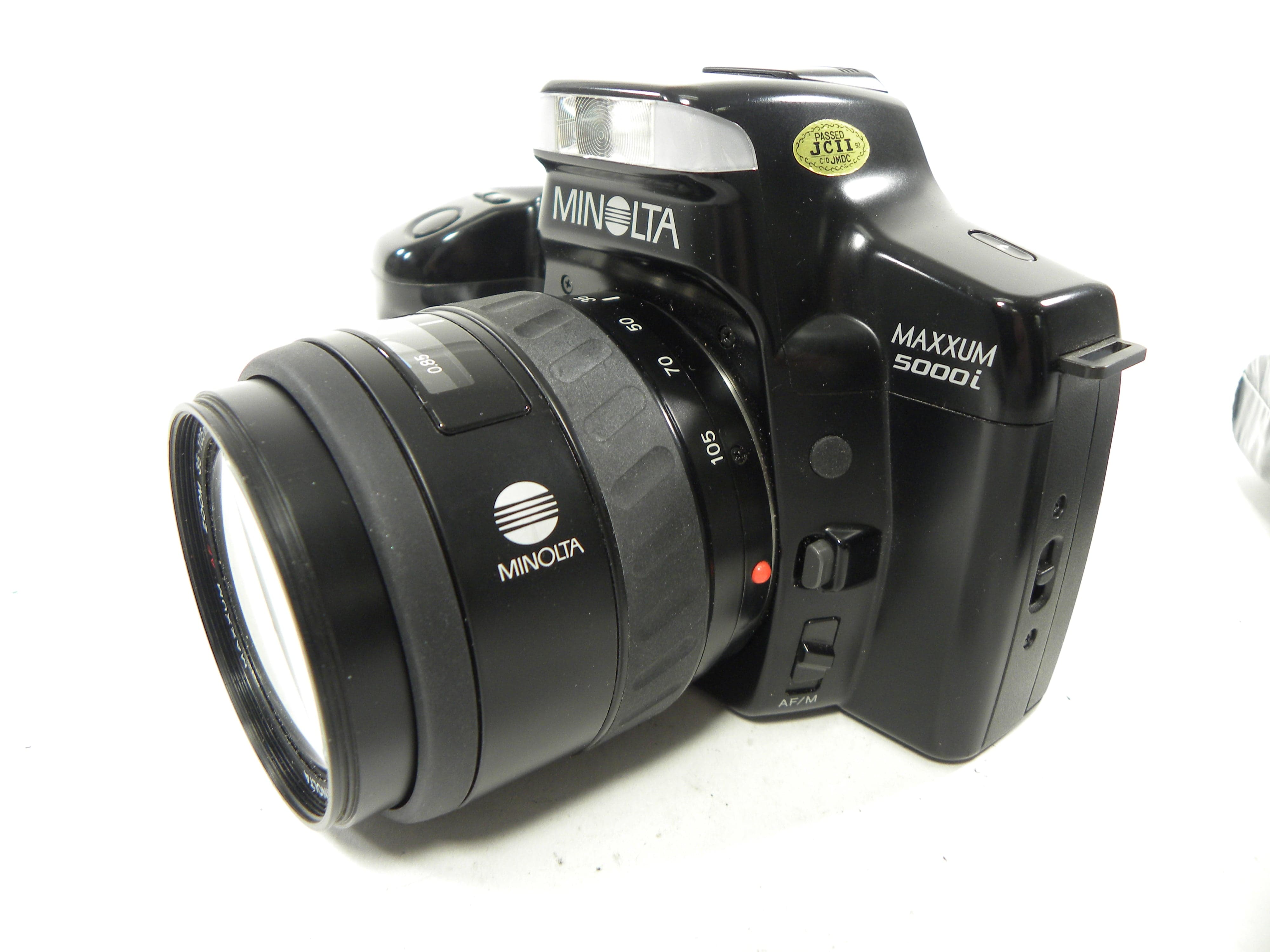 Minolta Maxxum 5000i 35mm SLR w/Maxxum Zoom AF 35-105mm f3.5-4.5