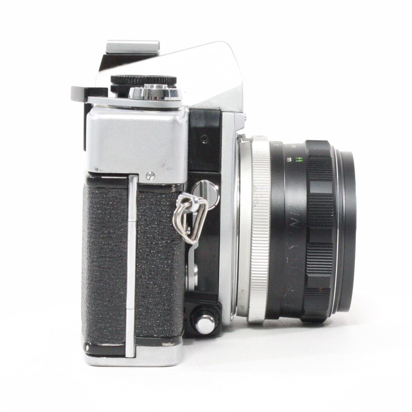 Minolta SRT 101 with 55mm f/1.7 lens