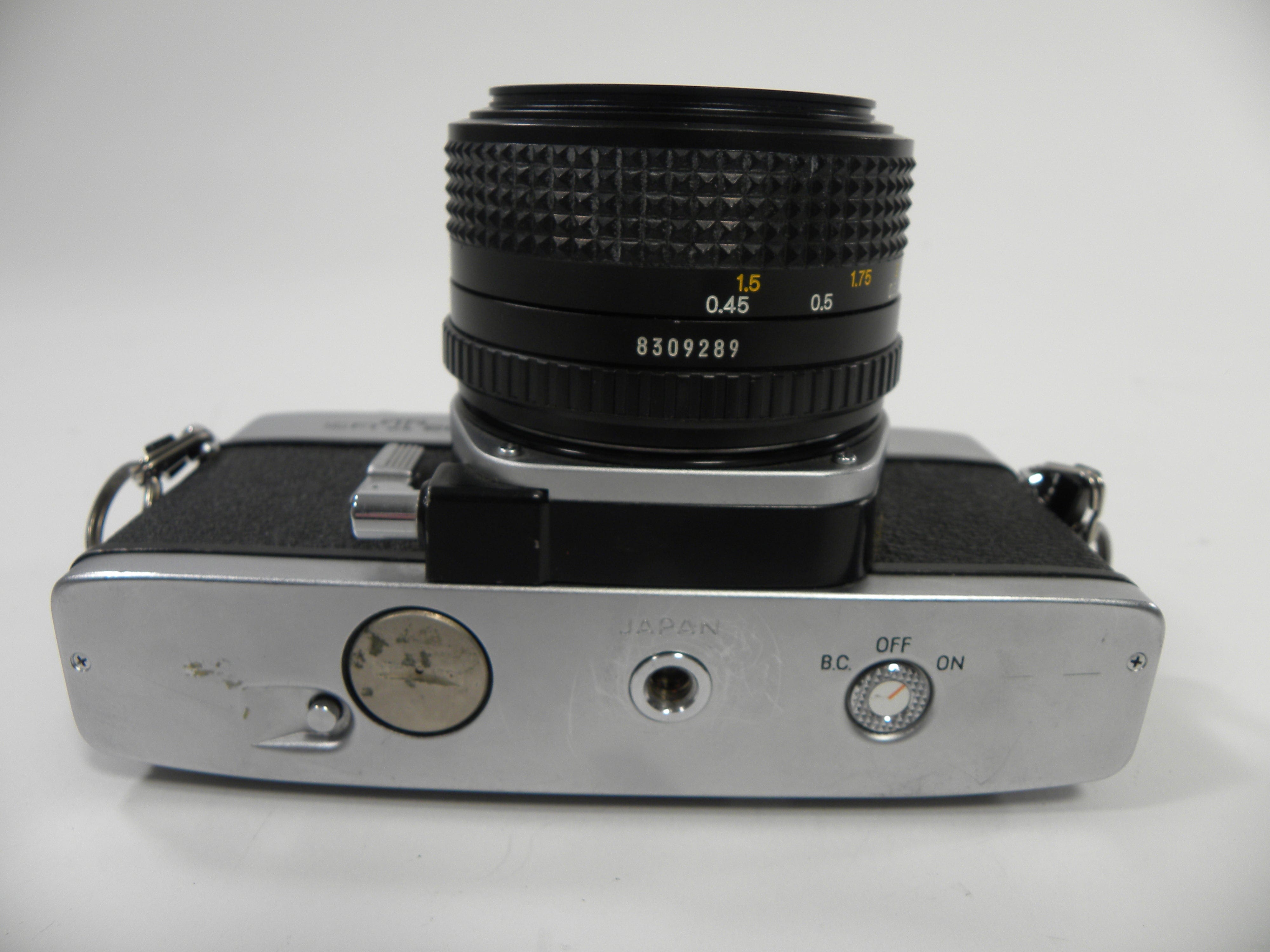 Minolta SRT 201 35mm w/Minolta MD 50mm f1.4