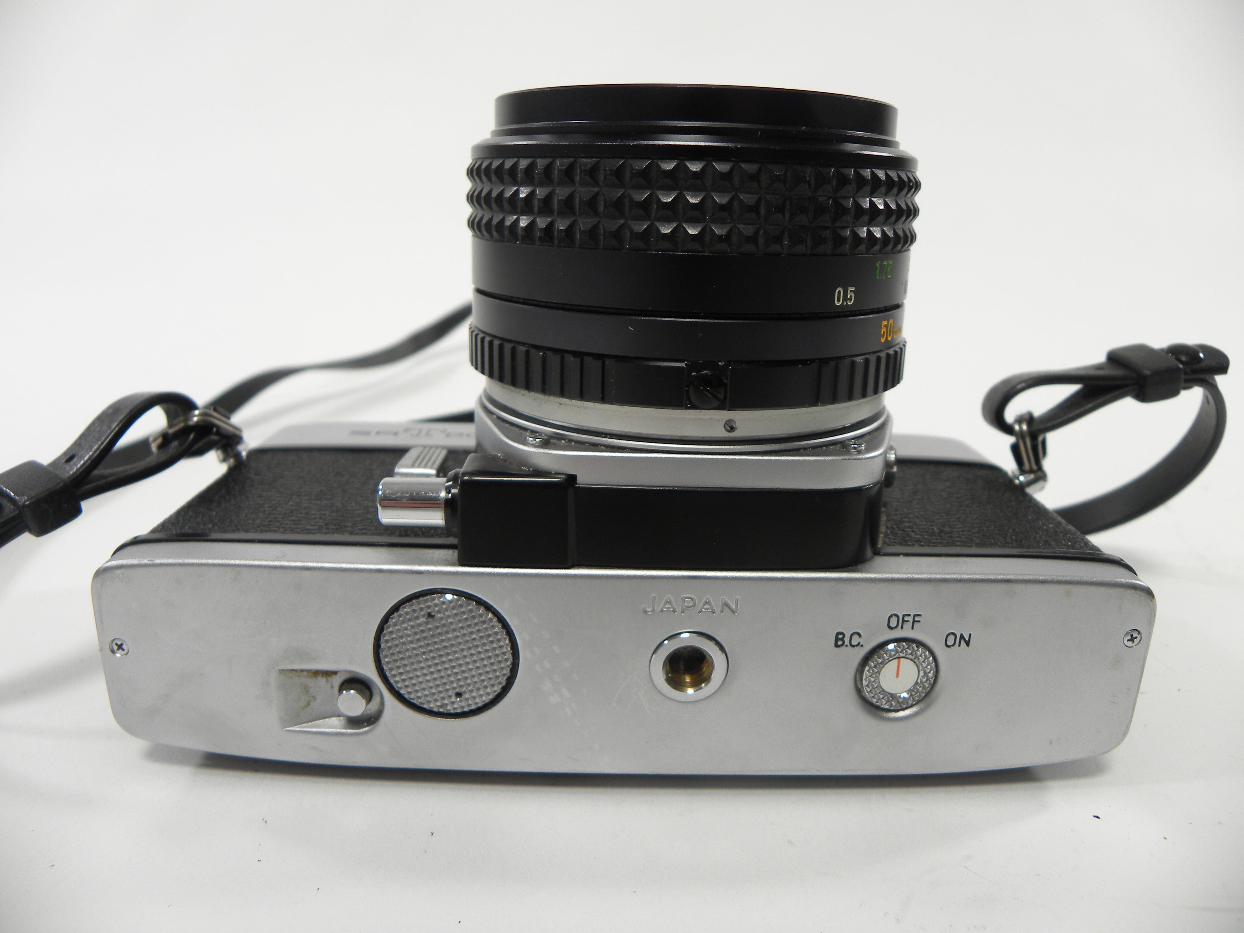 Minolta SRT201 35mm SLR w/MC Rokkor-X PF 50mm f1.7