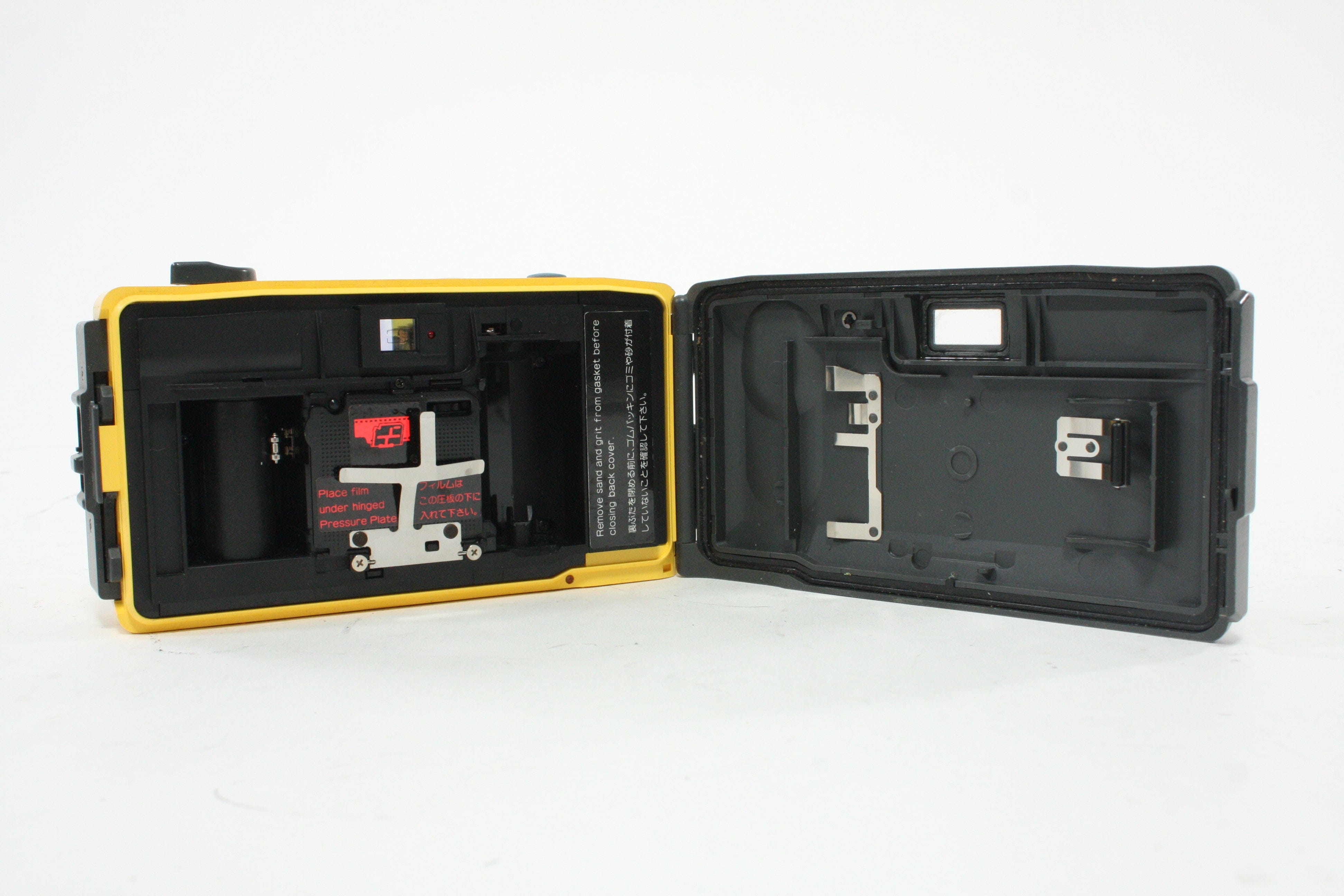 Minolta Weathermatic Dual 35 35mm Camera