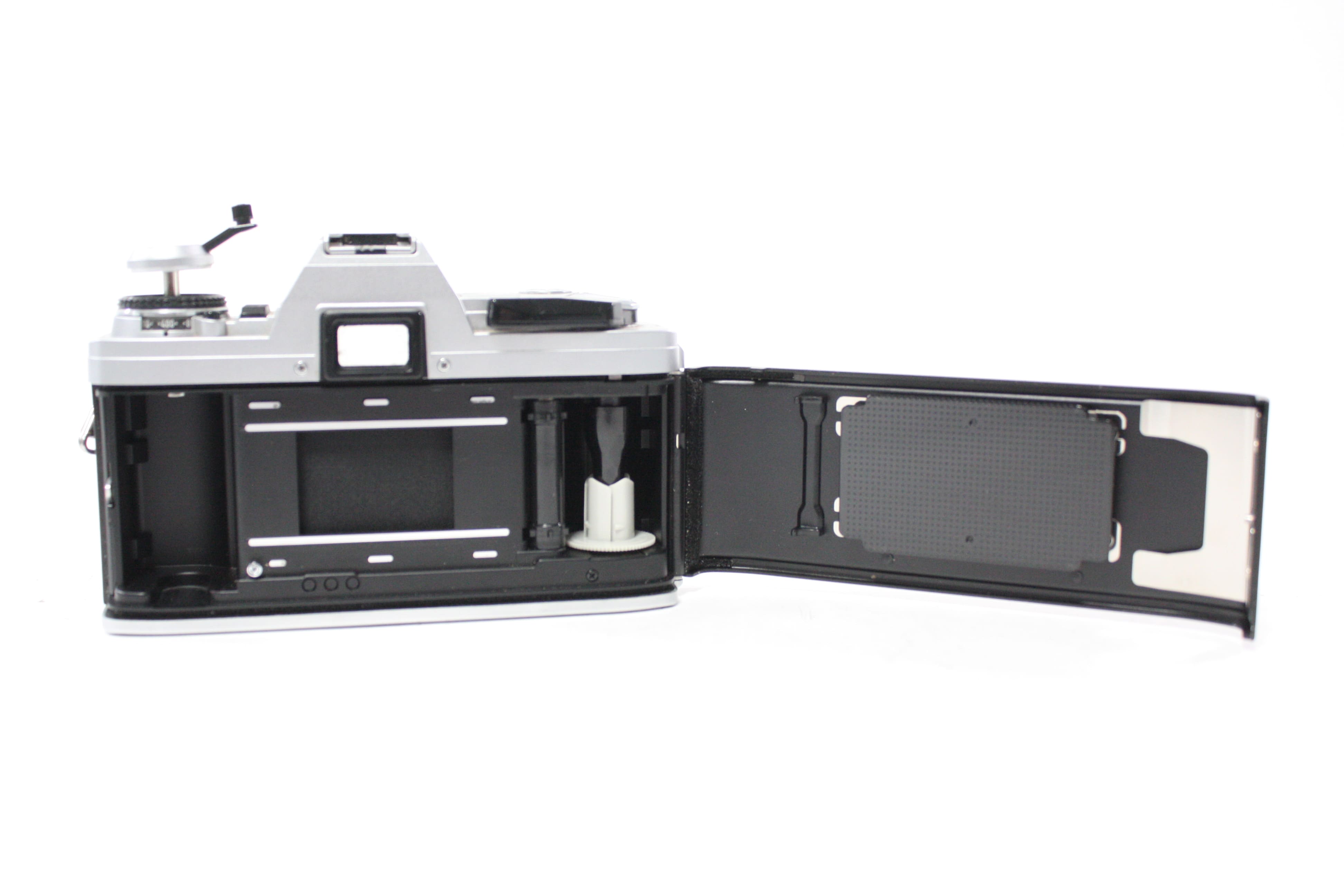 Minolta X-370 35mm SLR Camera with Minolta 50mm f/1.7 Lens for MD Mount