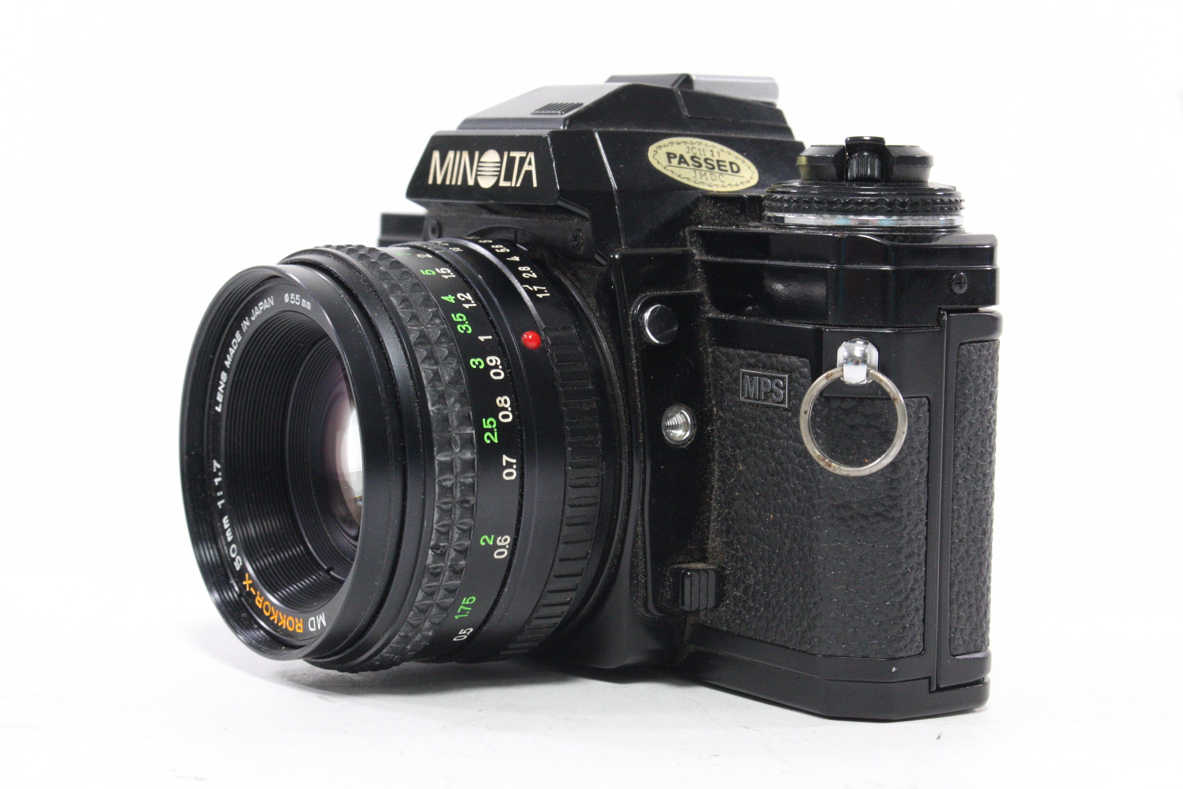 Minolta X-700 35mm SLR Camera with 50mm f/1.7 Lens