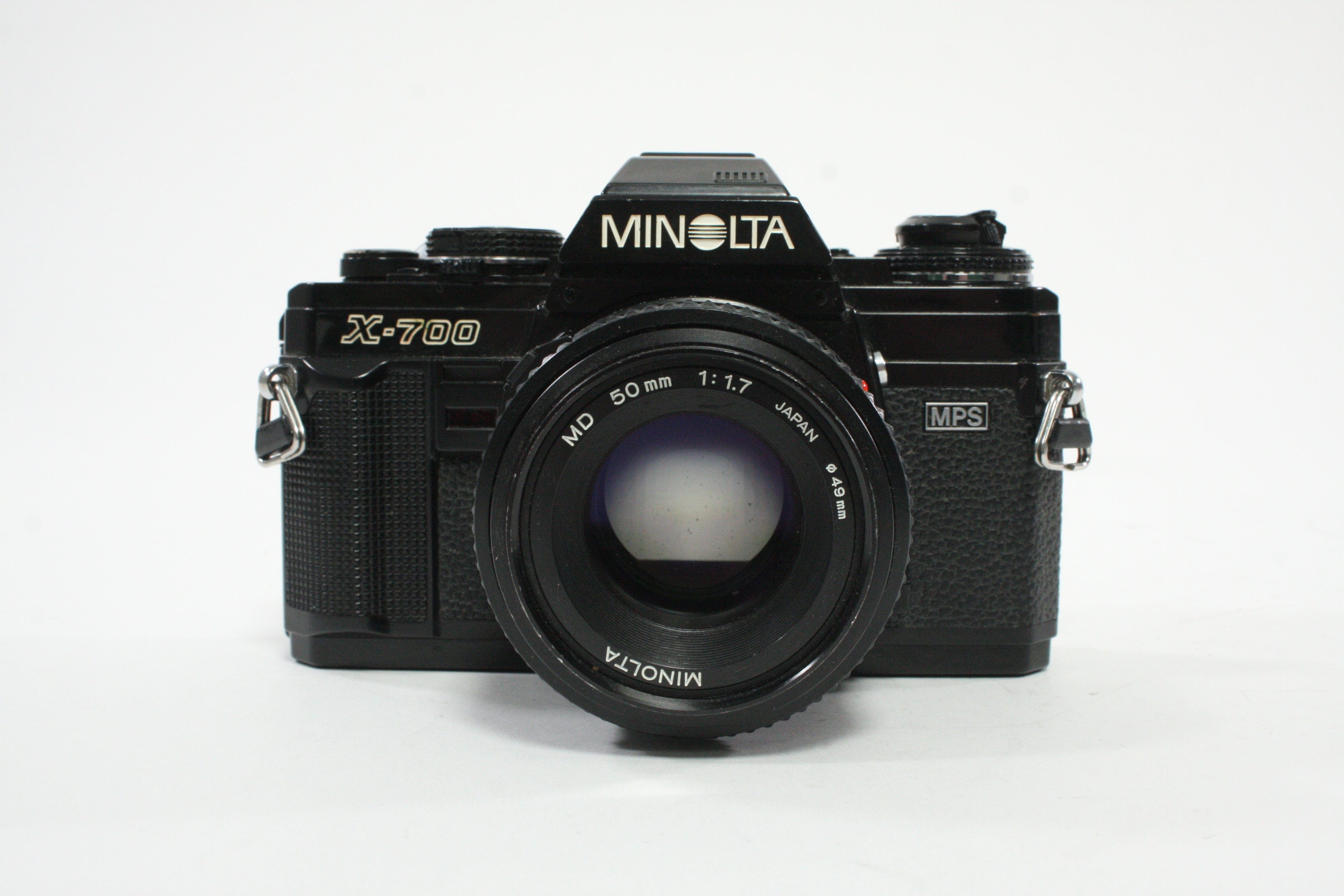 Minolta X-700 35mm SLR Camera with 50mm f/1.7 MD Mount