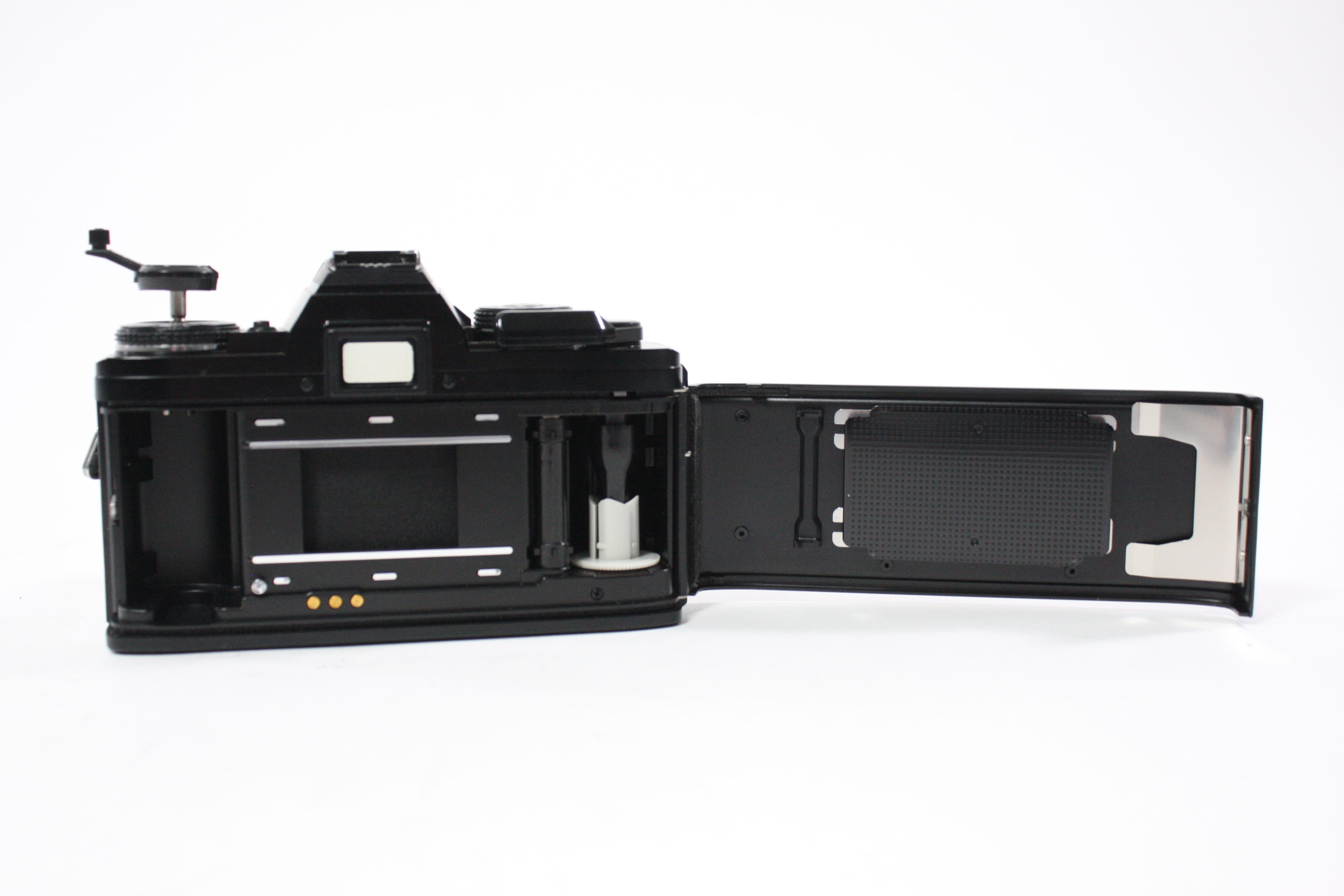 Minolta X-700 35mm SLR Camera with Minolta 50mm f/1.7 MD ROKKOR-X Lens