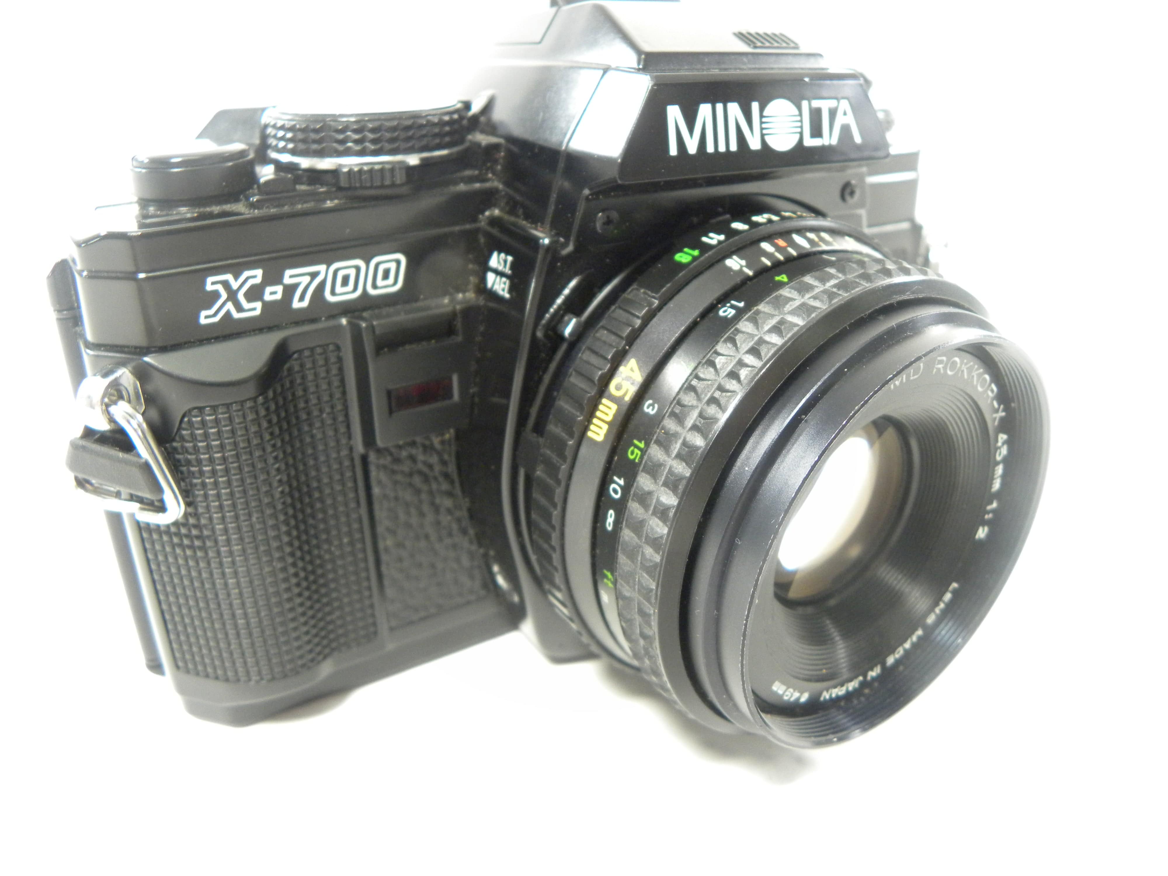 Minolta X-700 35mm SLR w/MD Rokkor-X 45mm f2