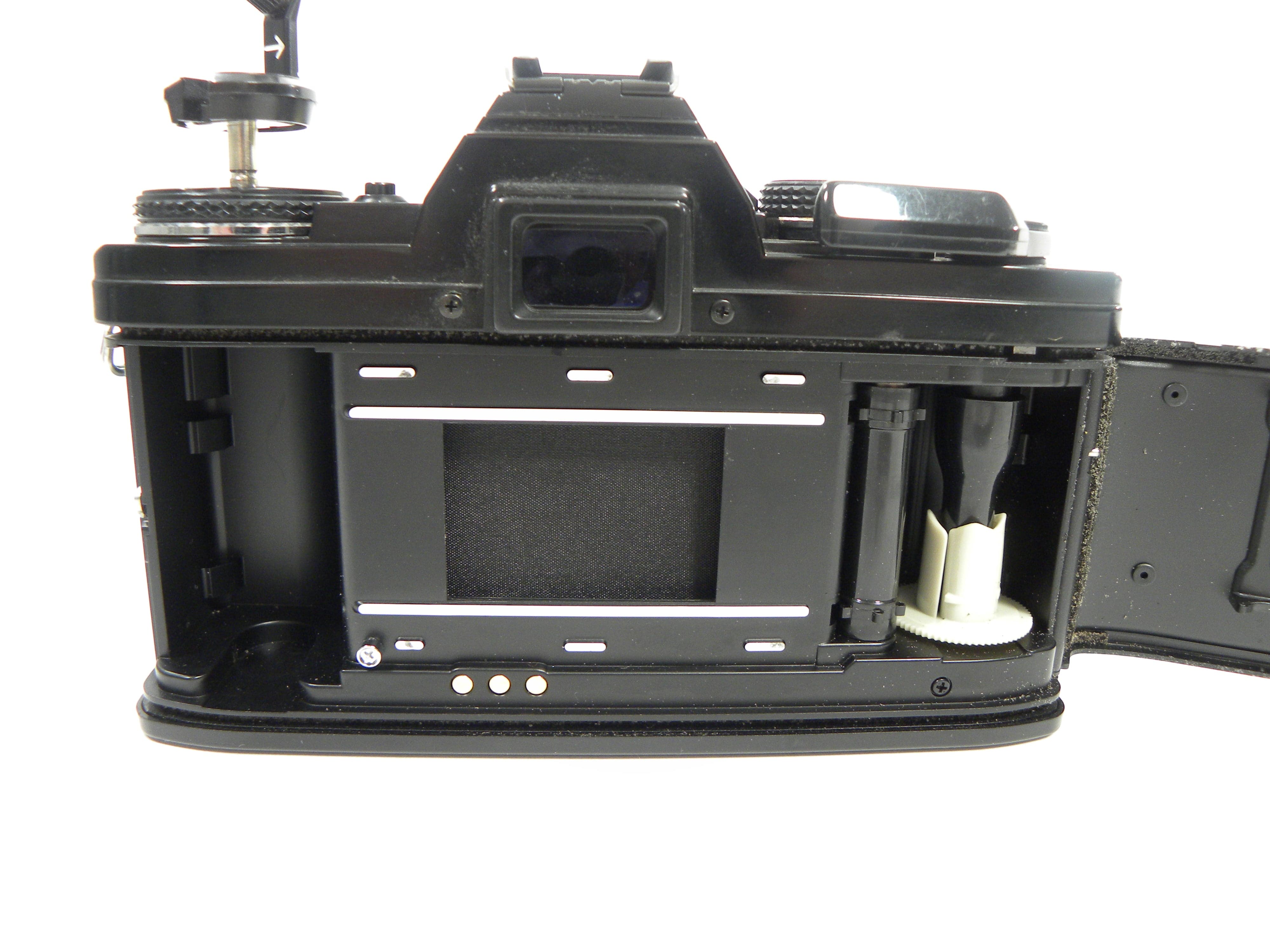 Minolta X-700 SLR Camera with 50mm f/2 MD Lens