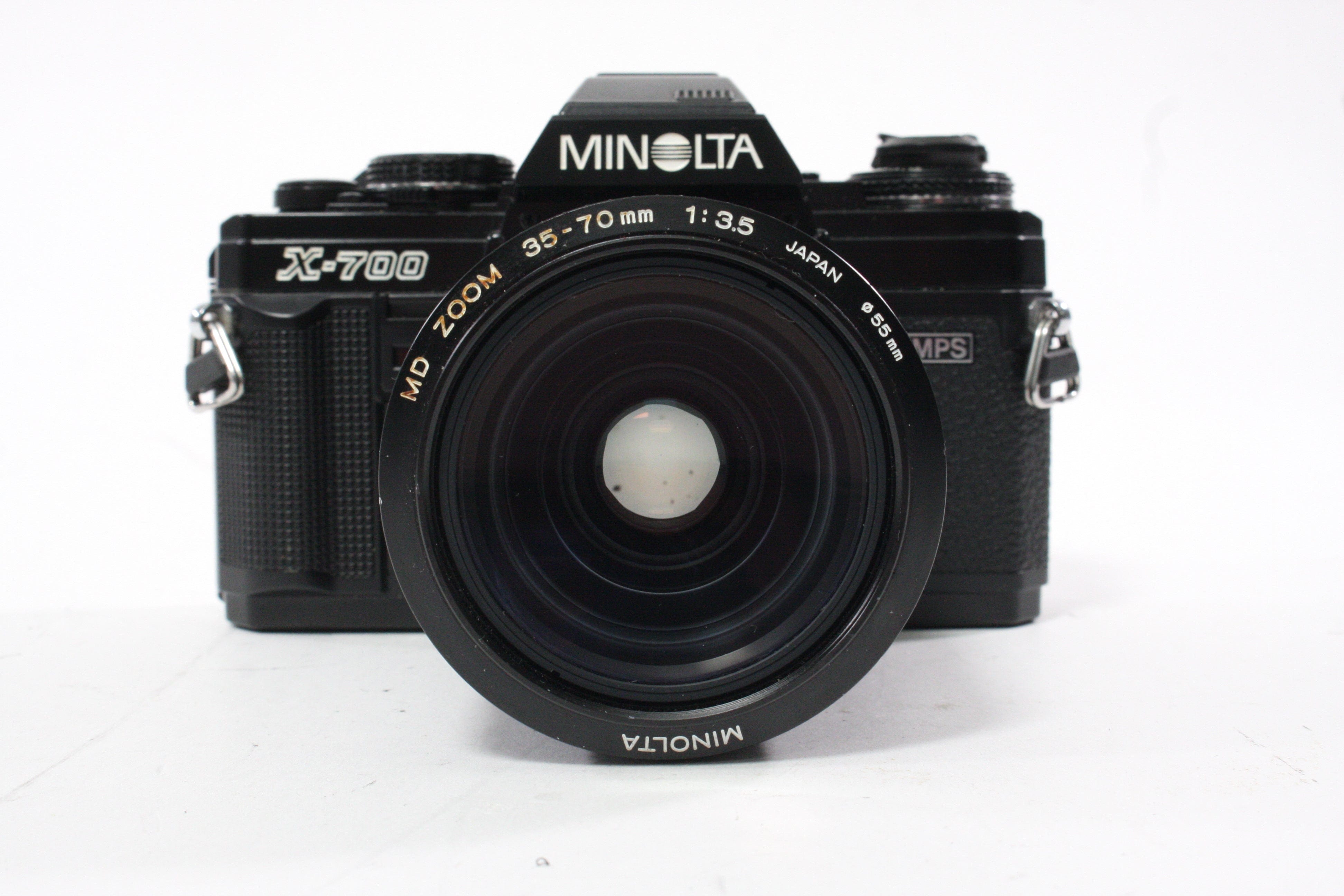 Minolta X700 35mm SLR Camera With 35-70mm f/3.5 Lens
