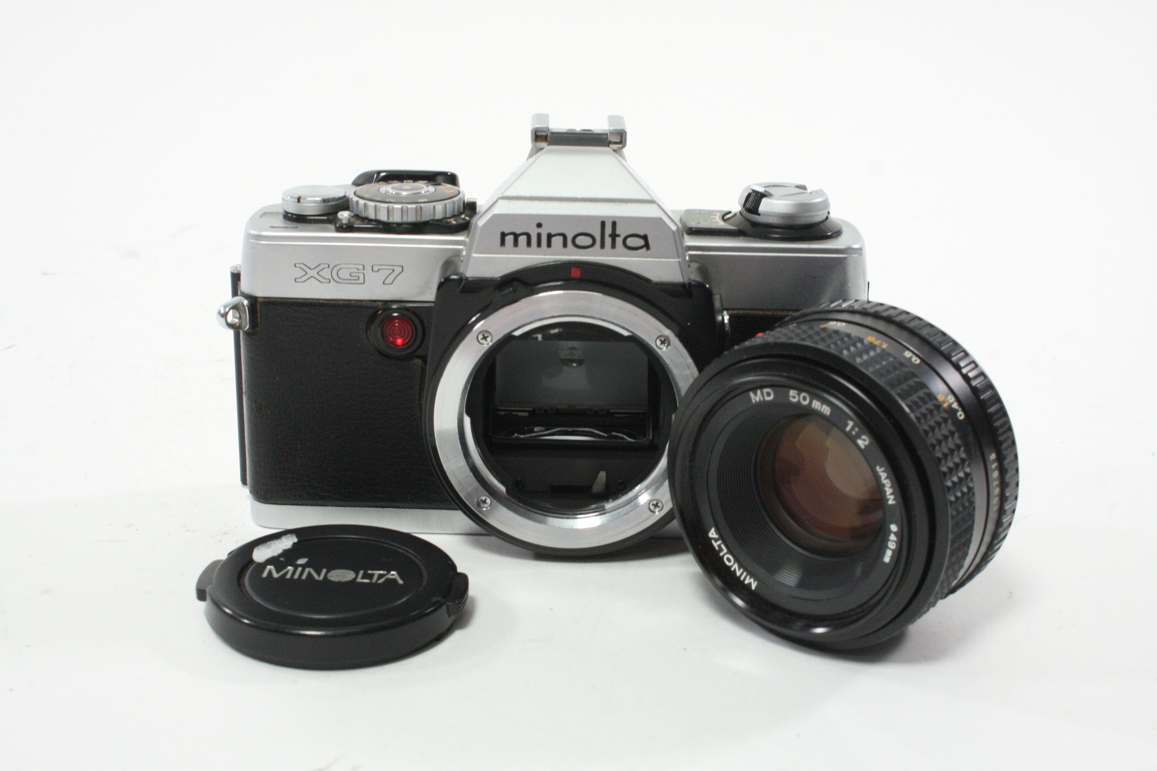 Minolta XG 7 35mm SLR Camera with 50mm f/2 MD Lens