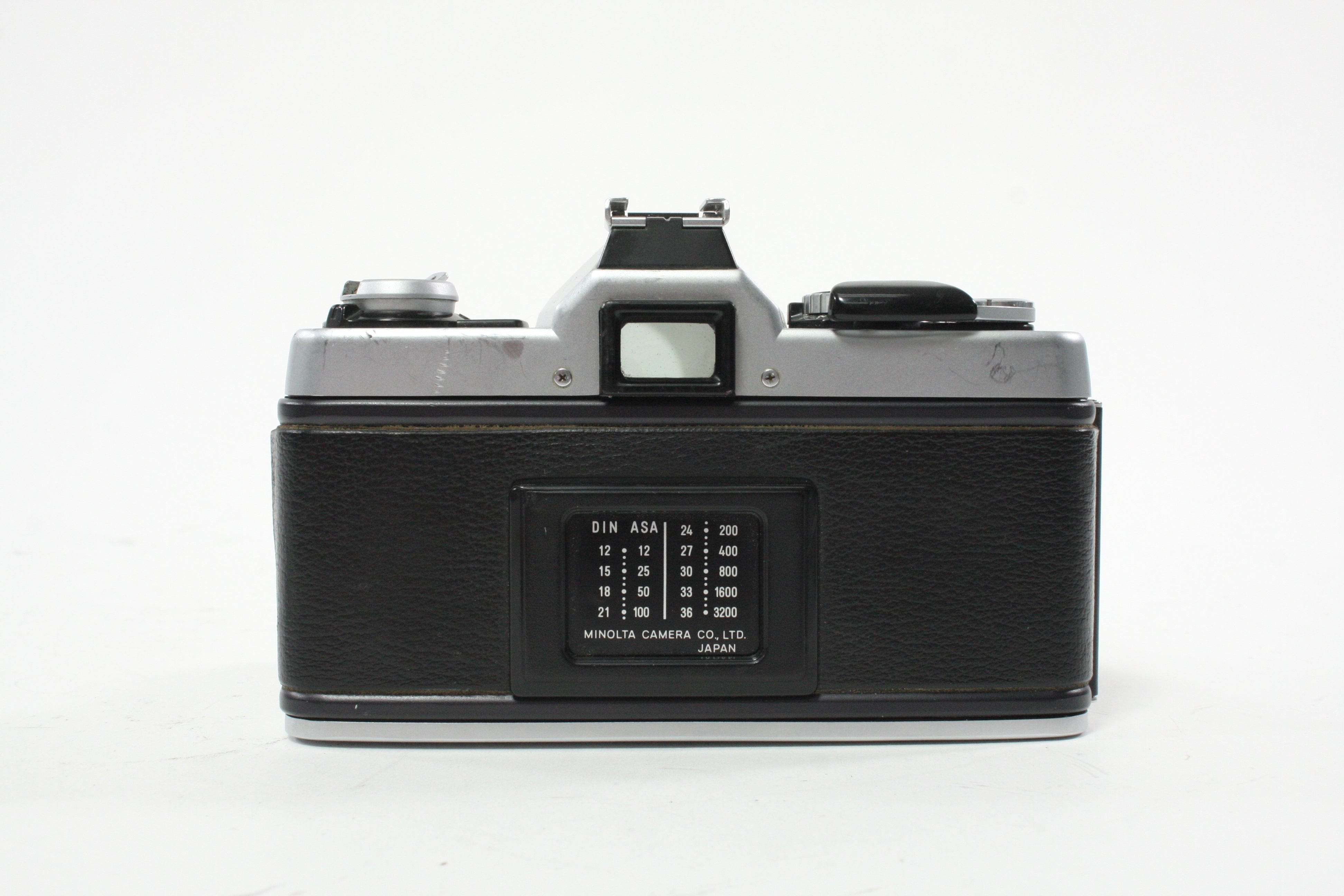 Minolta XG 7 35mm SLR Camera with 50mm f/2 MD Lens