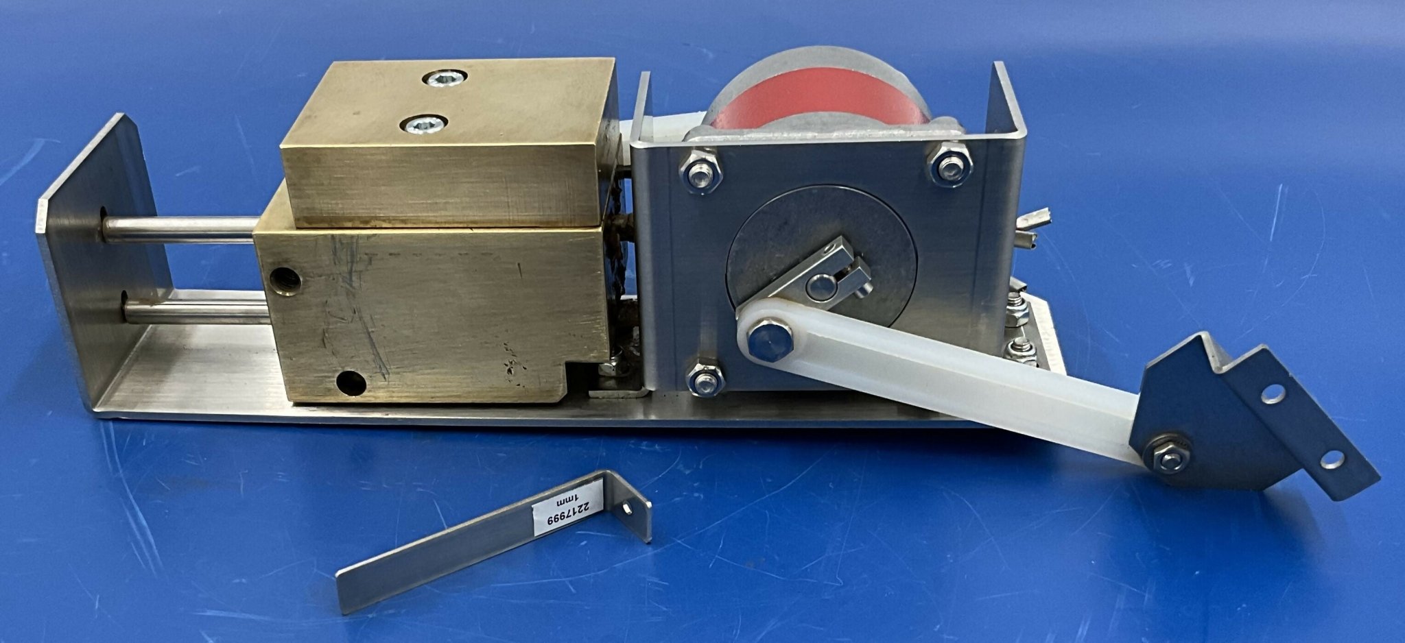 Motor And Counterweight Left Hand (2203332) GE
