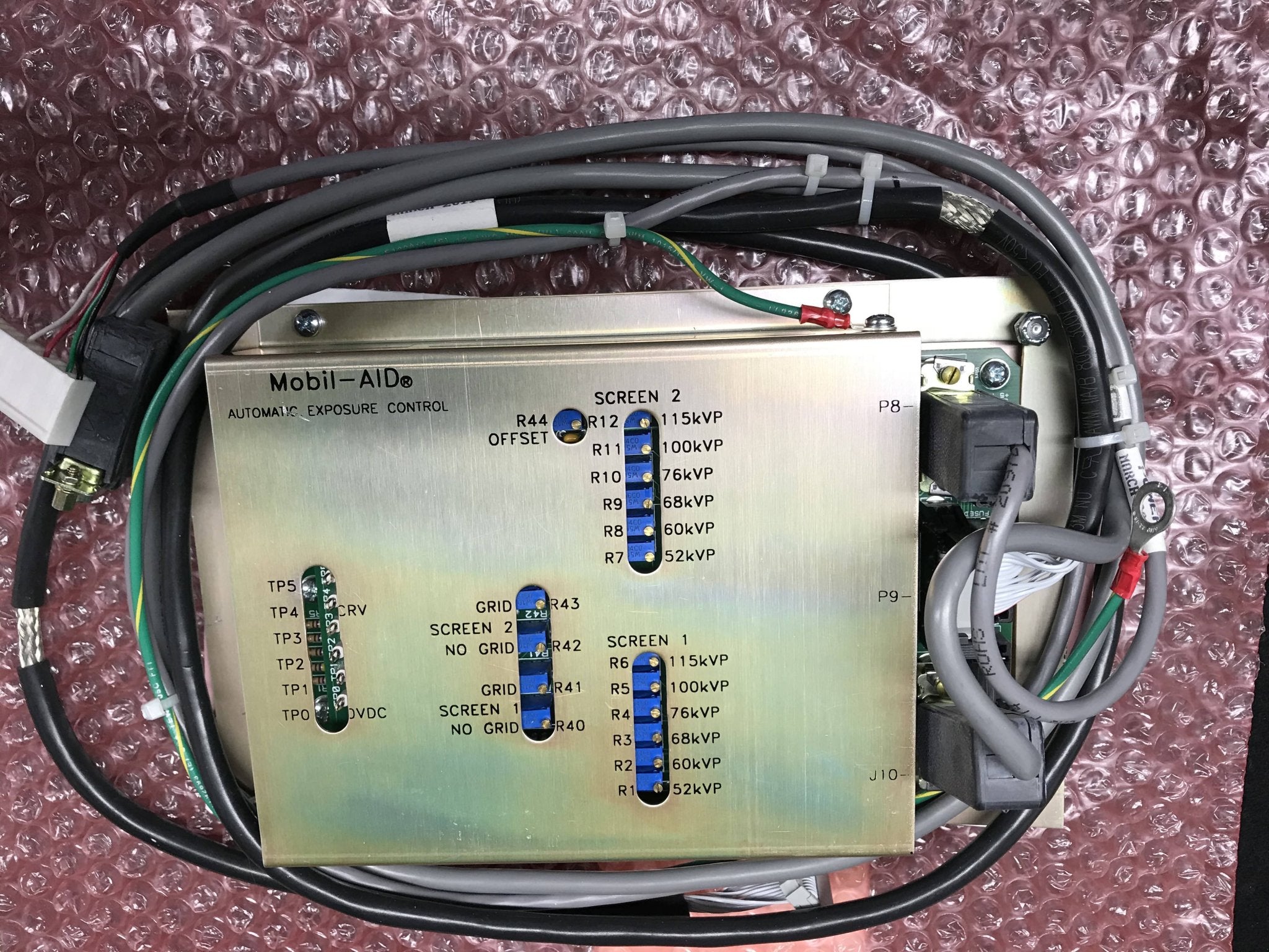 NEW E1300 Mobile-Aid AEC Kit (46-279732P10 GE AMX 4