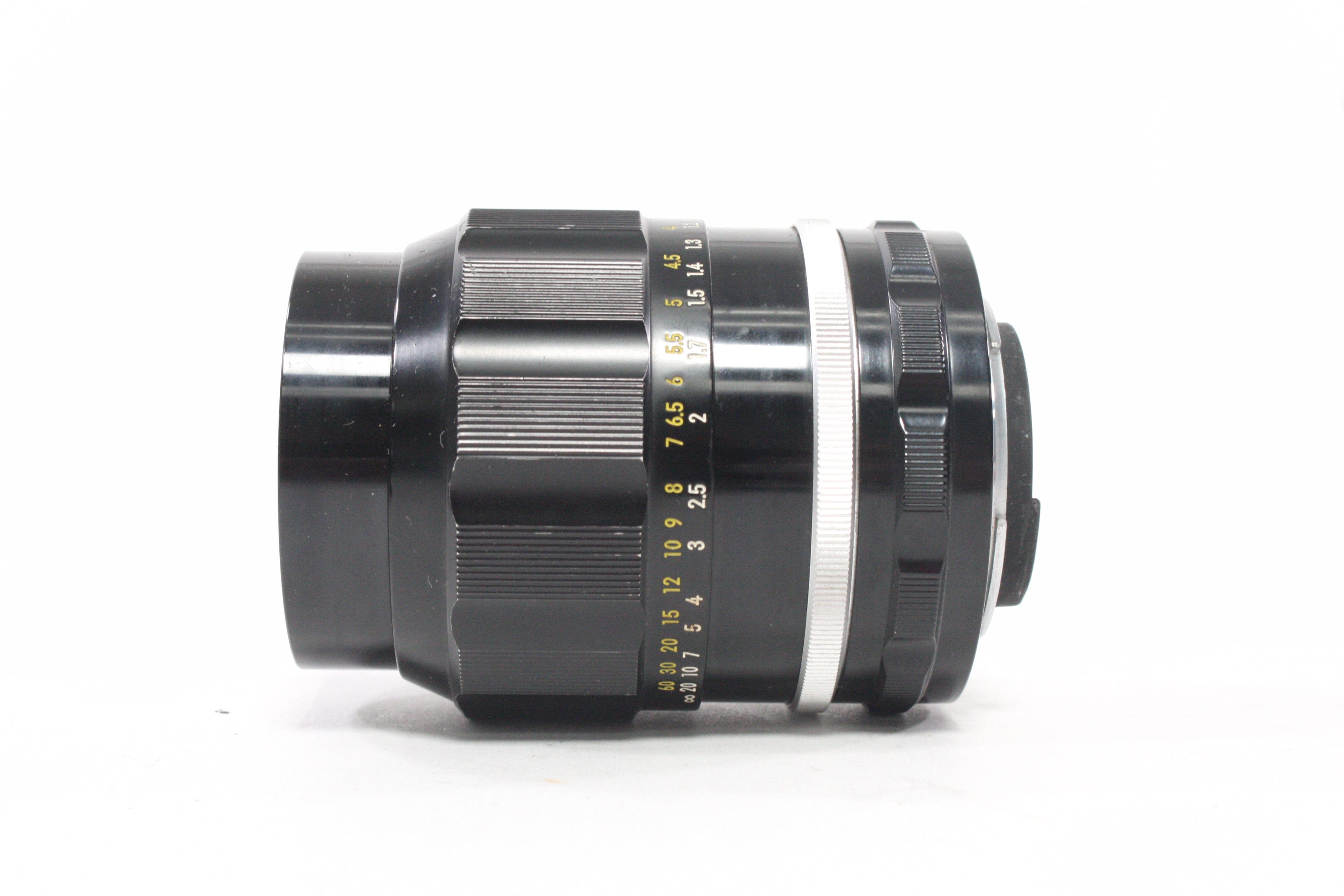 Nikon 105mm f/2.5 Non-AI Nikkor-P Lens for Nikon F Mount
