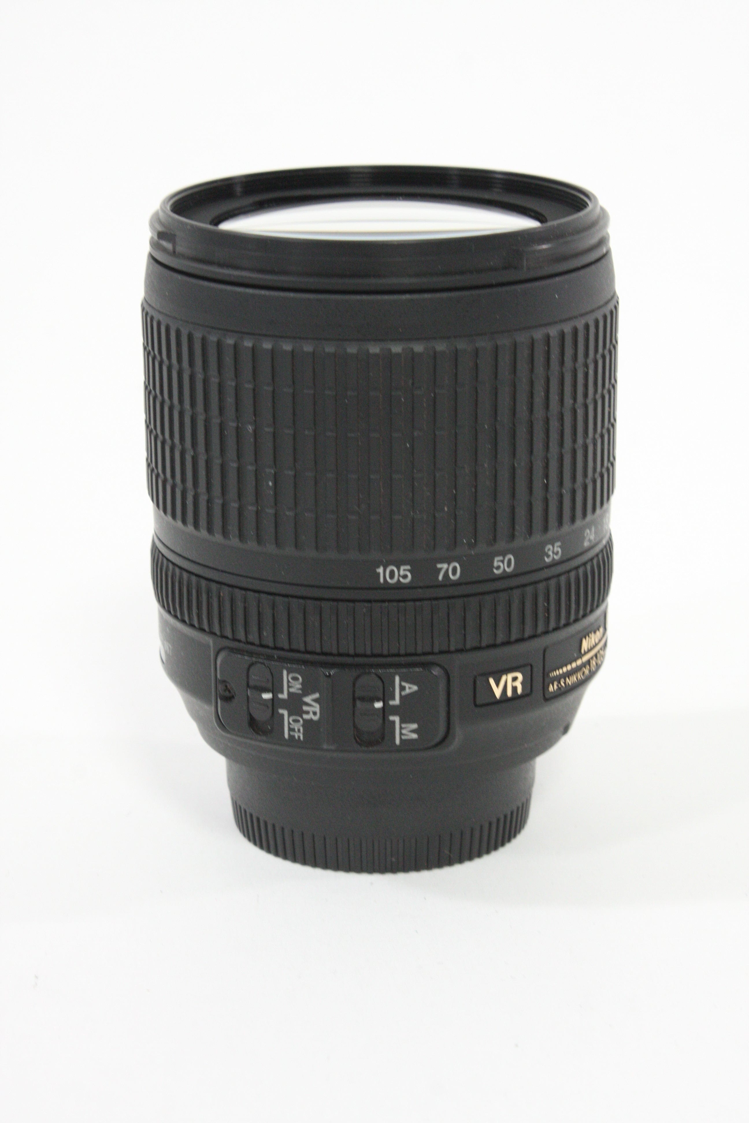 Nikon 18-105mm f/3.5-5.6 G ED DX - Selling as-is for parts